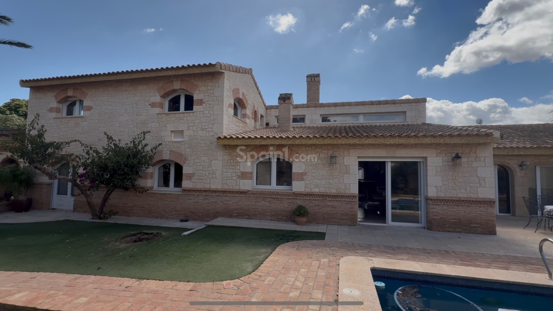 Resale - Villa -
Cartagena - Costa Blanca Sur