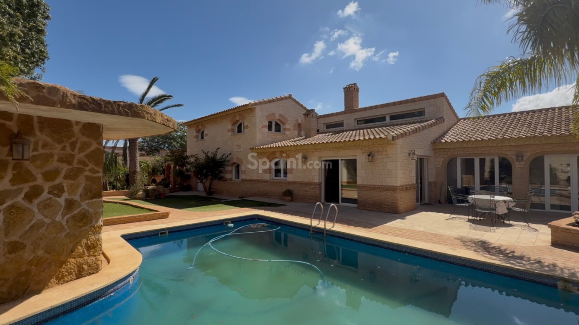 Resale - Villa -
Cartagena - Costa Blanca Sur