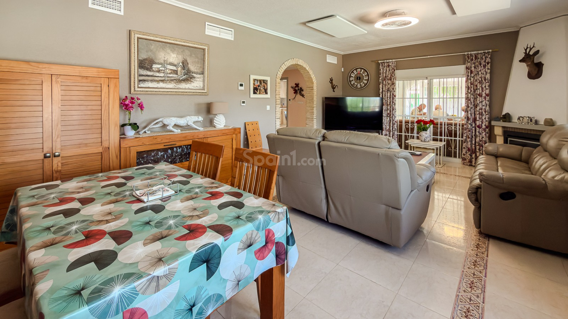 Resale - Villa -
CATRAL - Catral