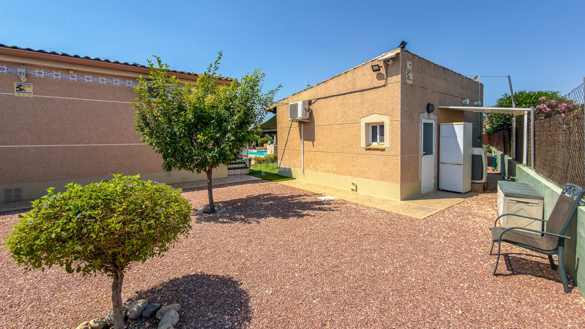 Resale - Villa -
CATRAL - Catral