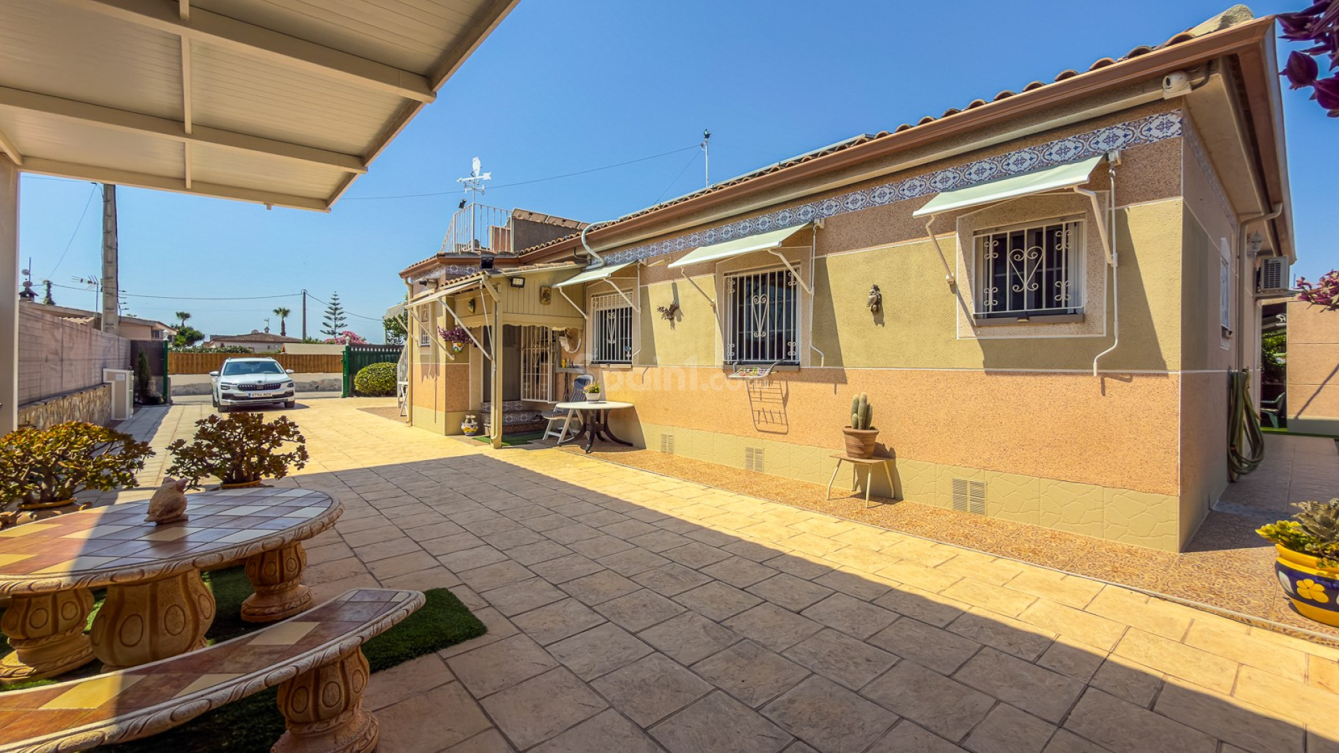 Resale - Villa -
CATRAL - Catral
