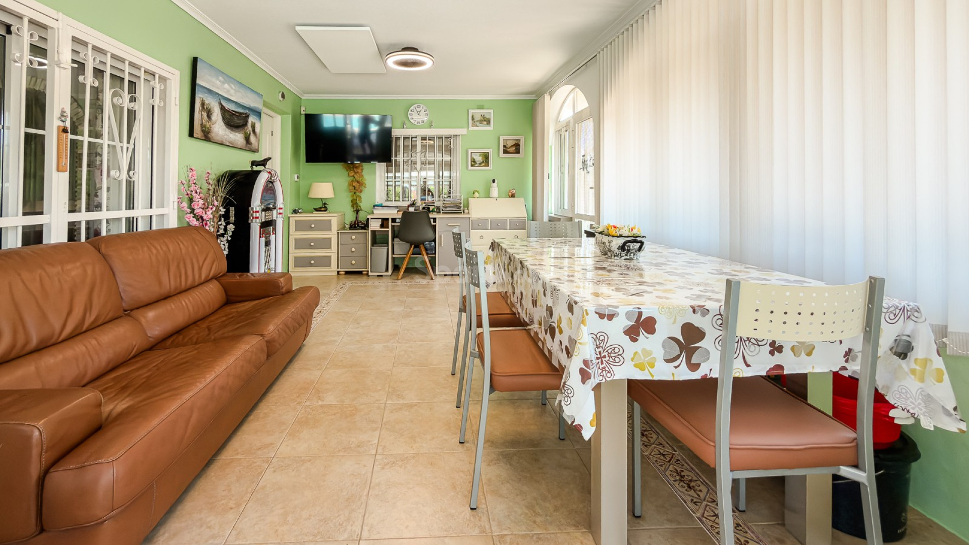 Resale - Villa -
CATRAL - Catral