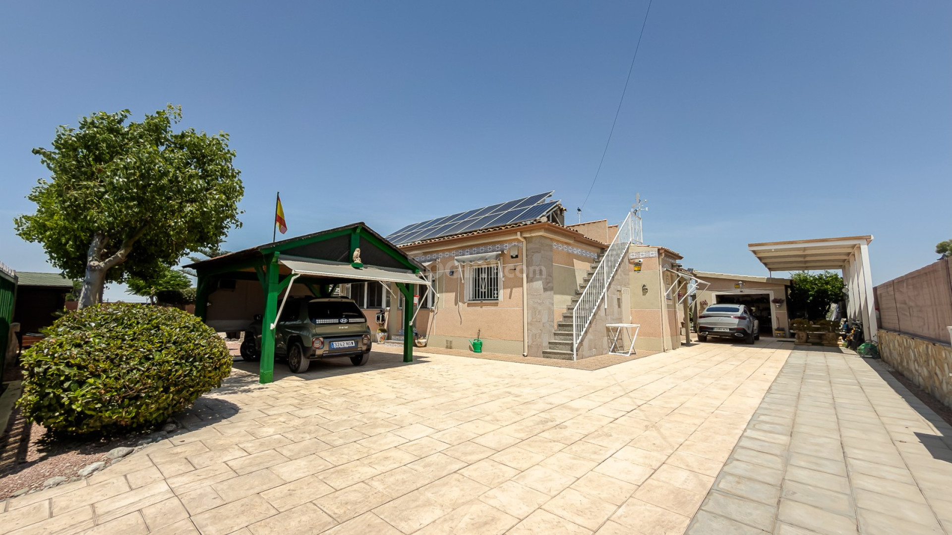 Resale - Villa -
CATRAL - Catral