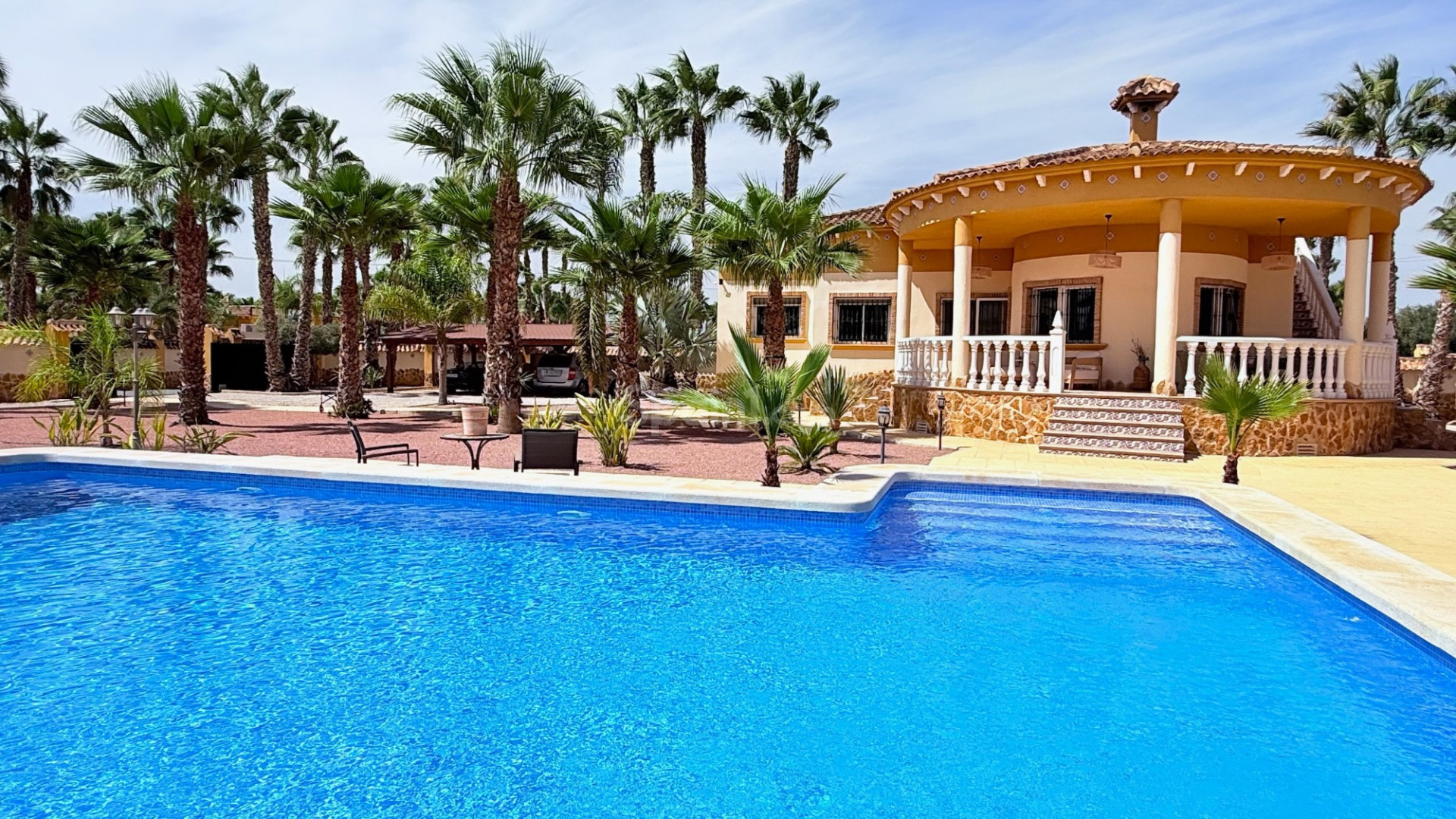 Resale - Villa -
CATRAL - Catral
