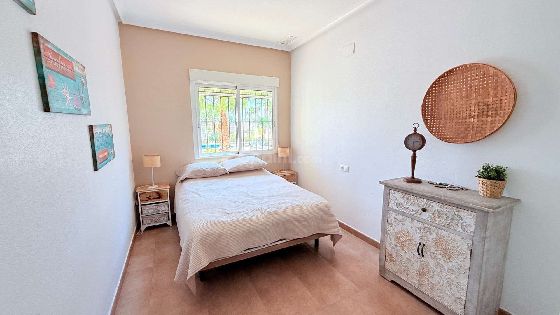 Resale - Villa -
CATRAL - Catral