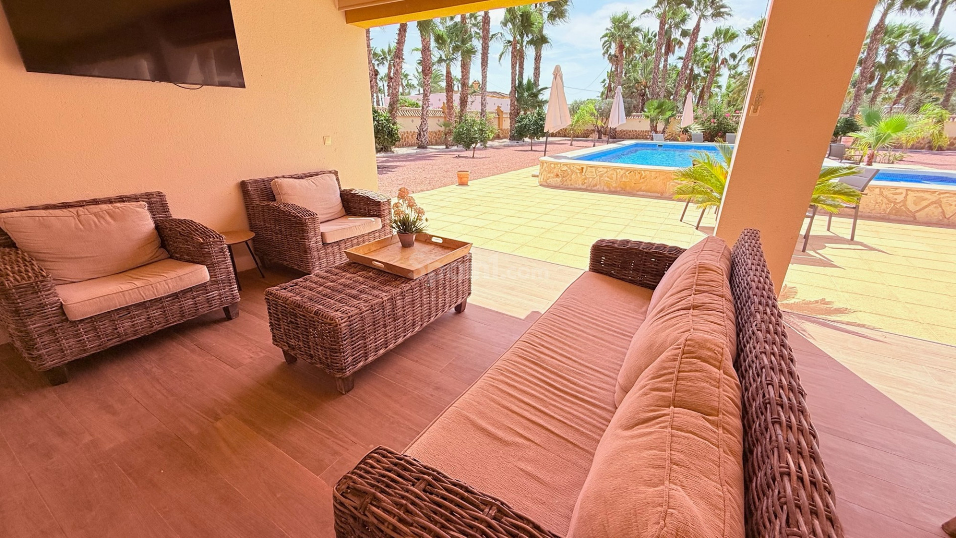 Resale - Villa -
CATRAL - Catral