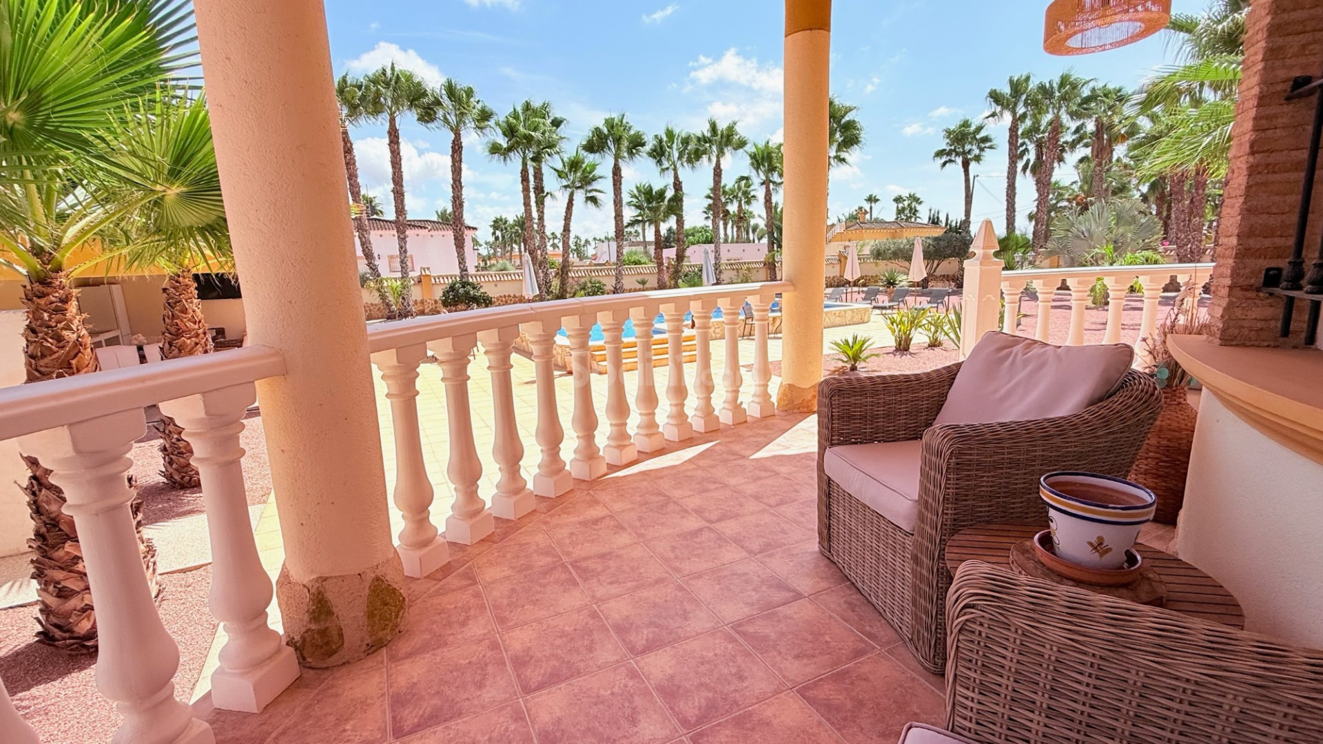 Resale - Villa -
CATRAL - Catral