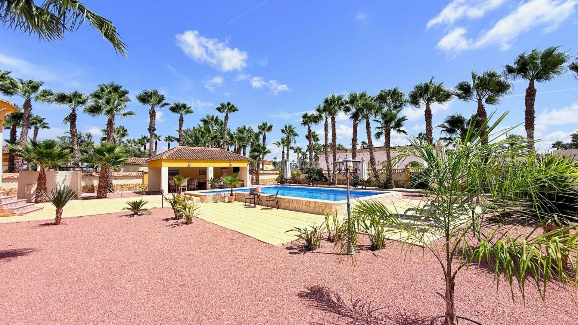 Resale - Villa -
CATRAL - Catral
