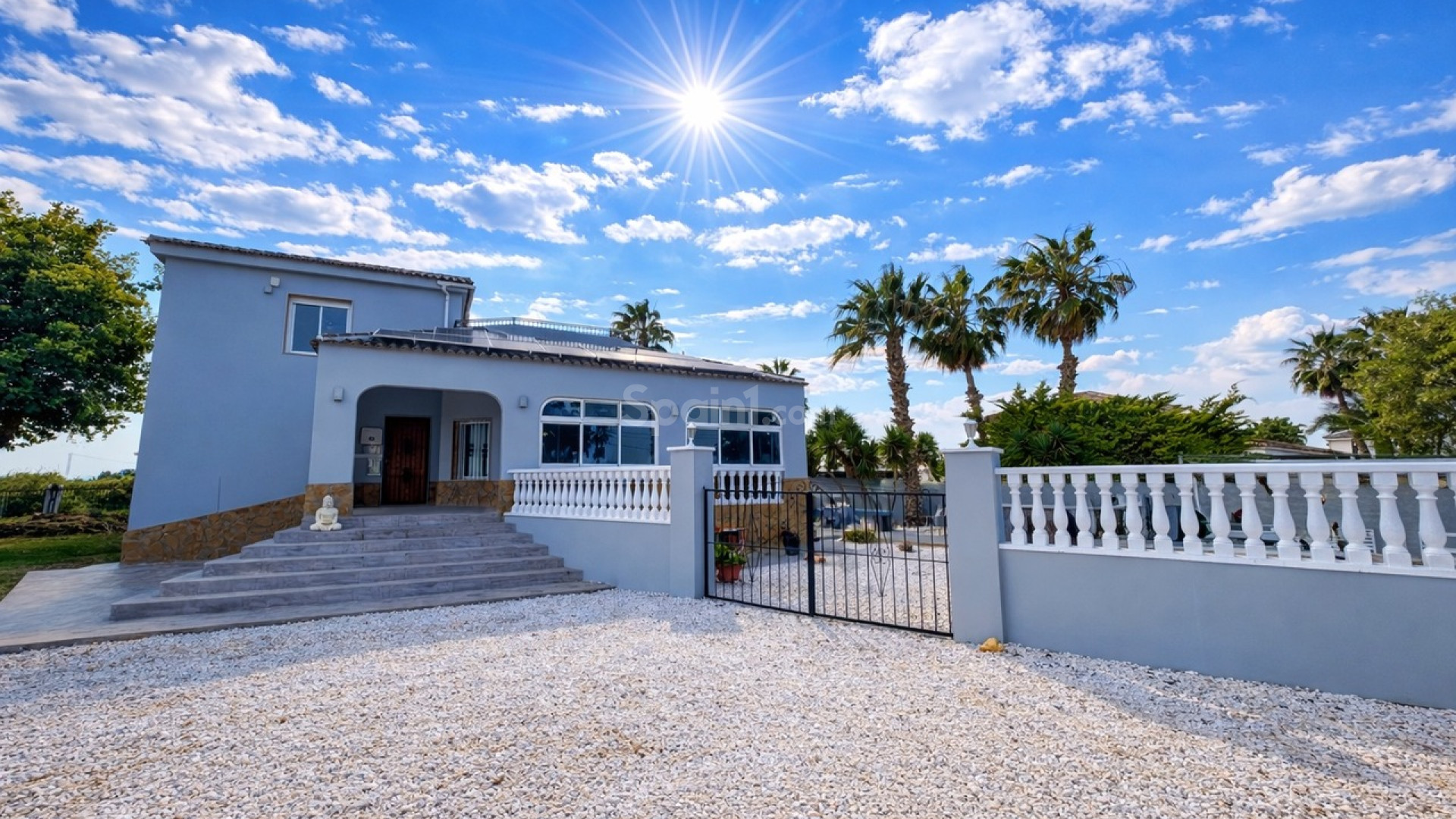 Resale - Villa -
Catral