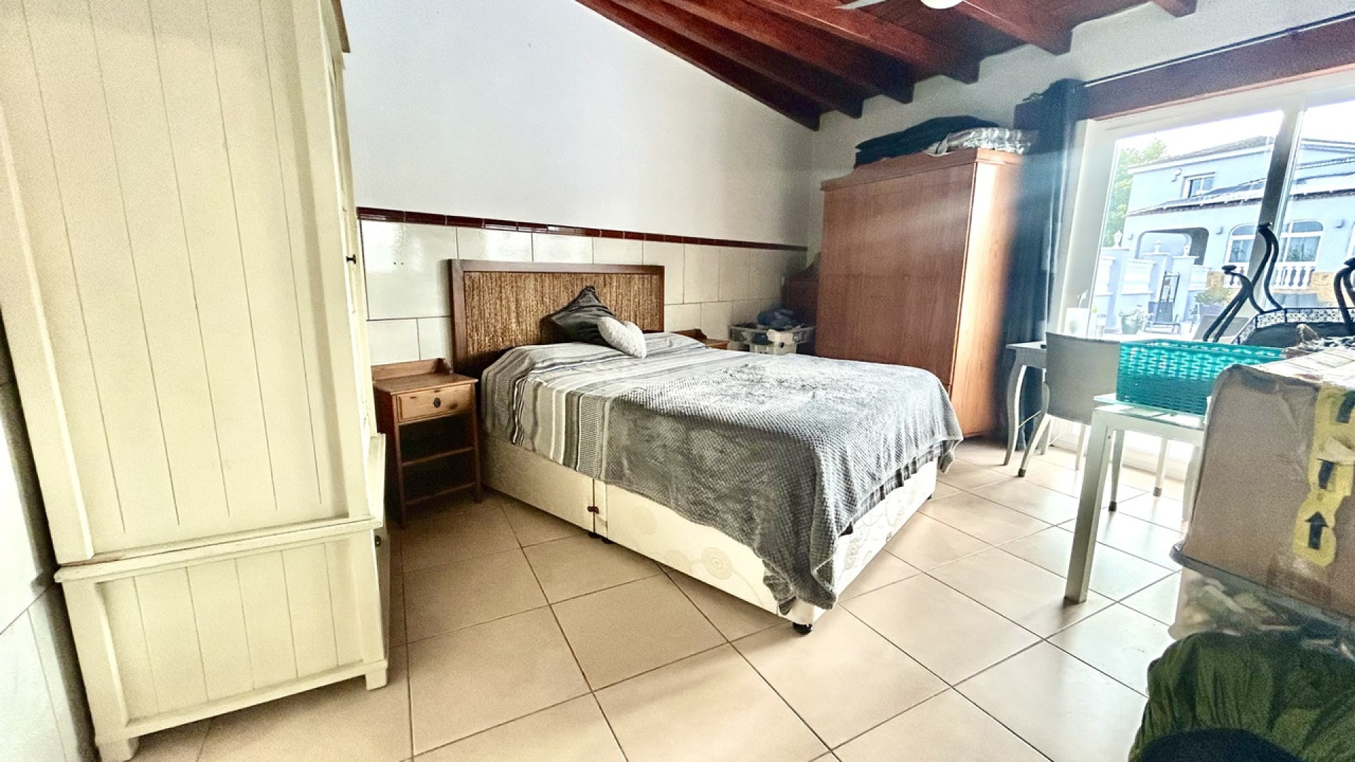 Resale - Villa -
Catral