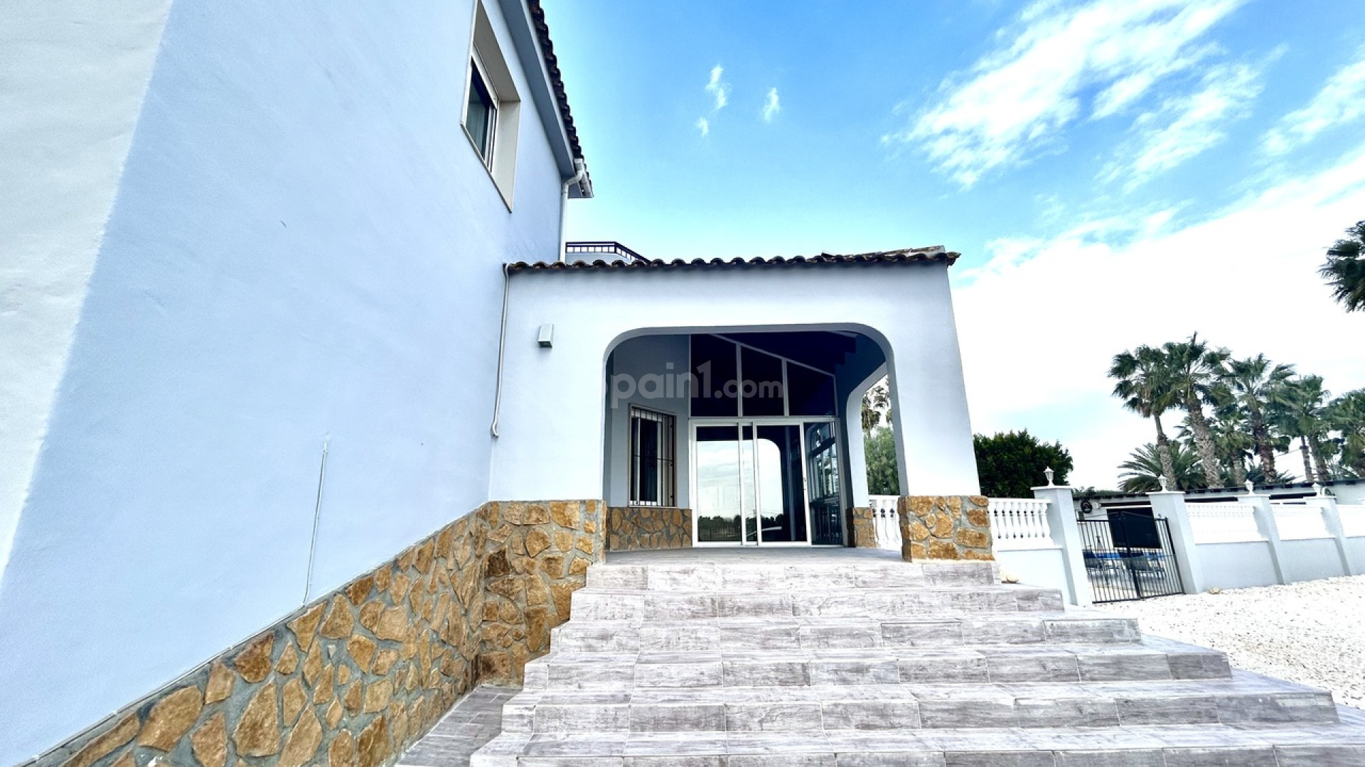 Resale - Villa -
Catral