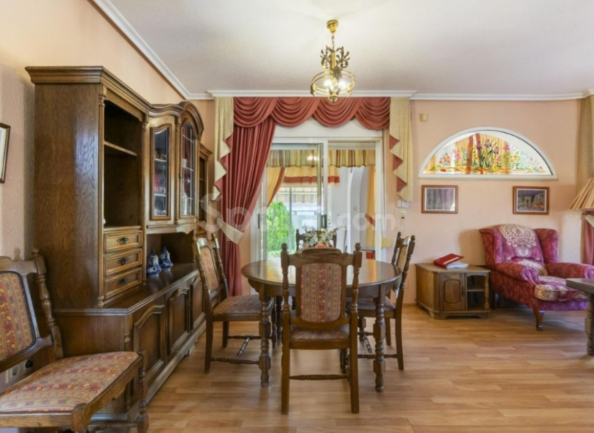 Resale - Villa -
Ciudad Quesada - Cuidad Quesada