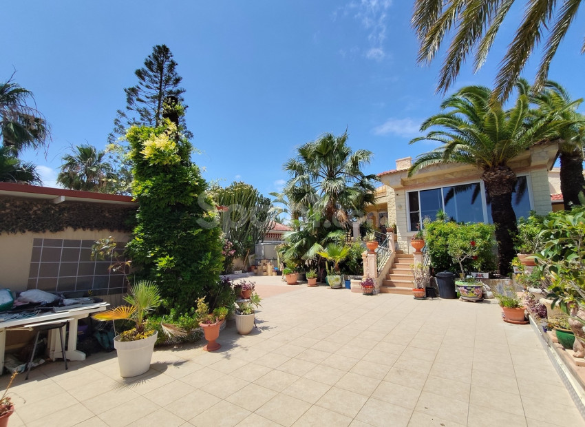 Resale - Villa -
Ciudad Quesada - Cuidad Quesada