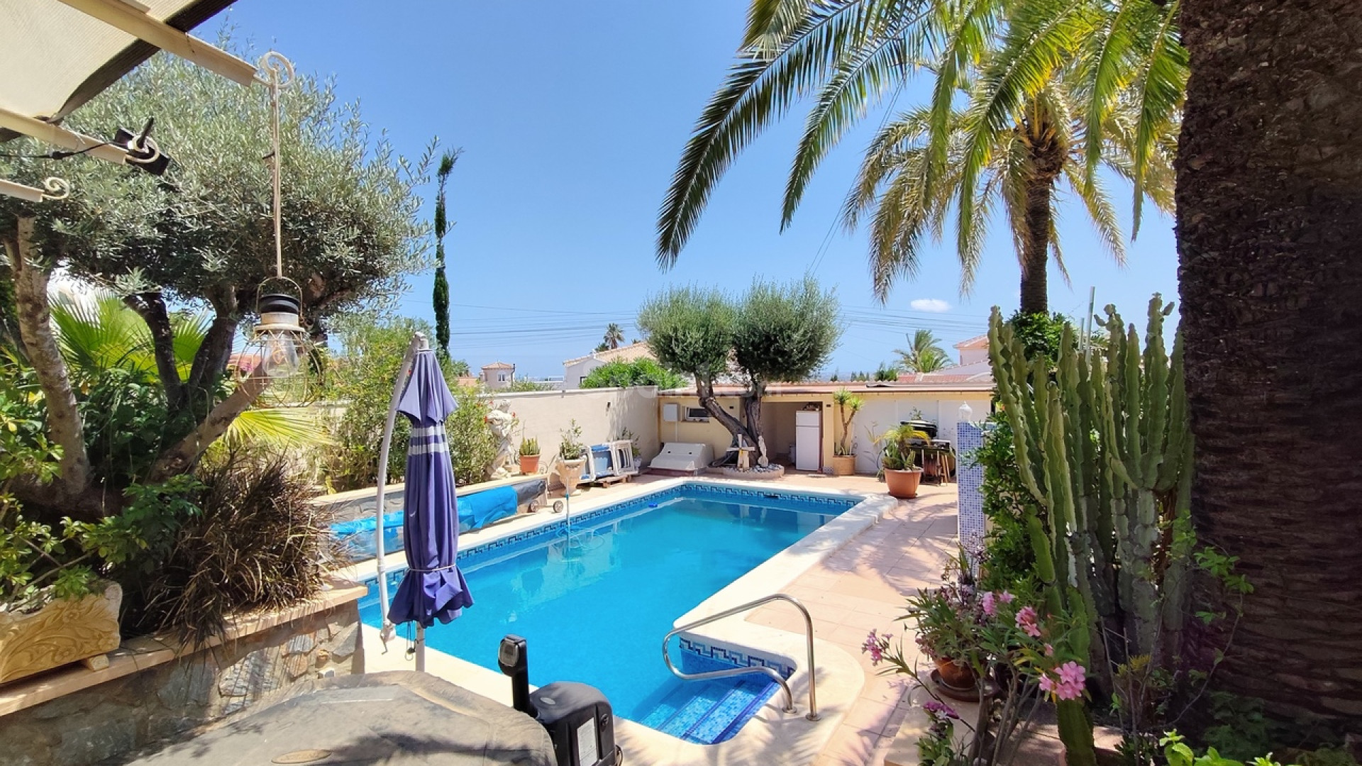 Resale - Villa -
Ciudad Quesada - Cuidad Quesada
