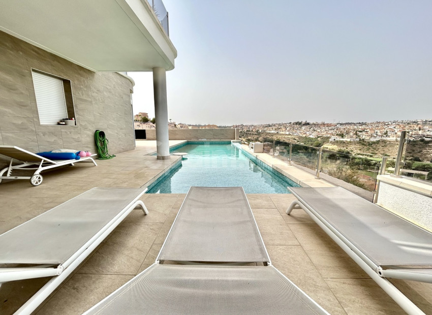 Resale - Villa -
Ciudad Quesada - Cuidad Quesada