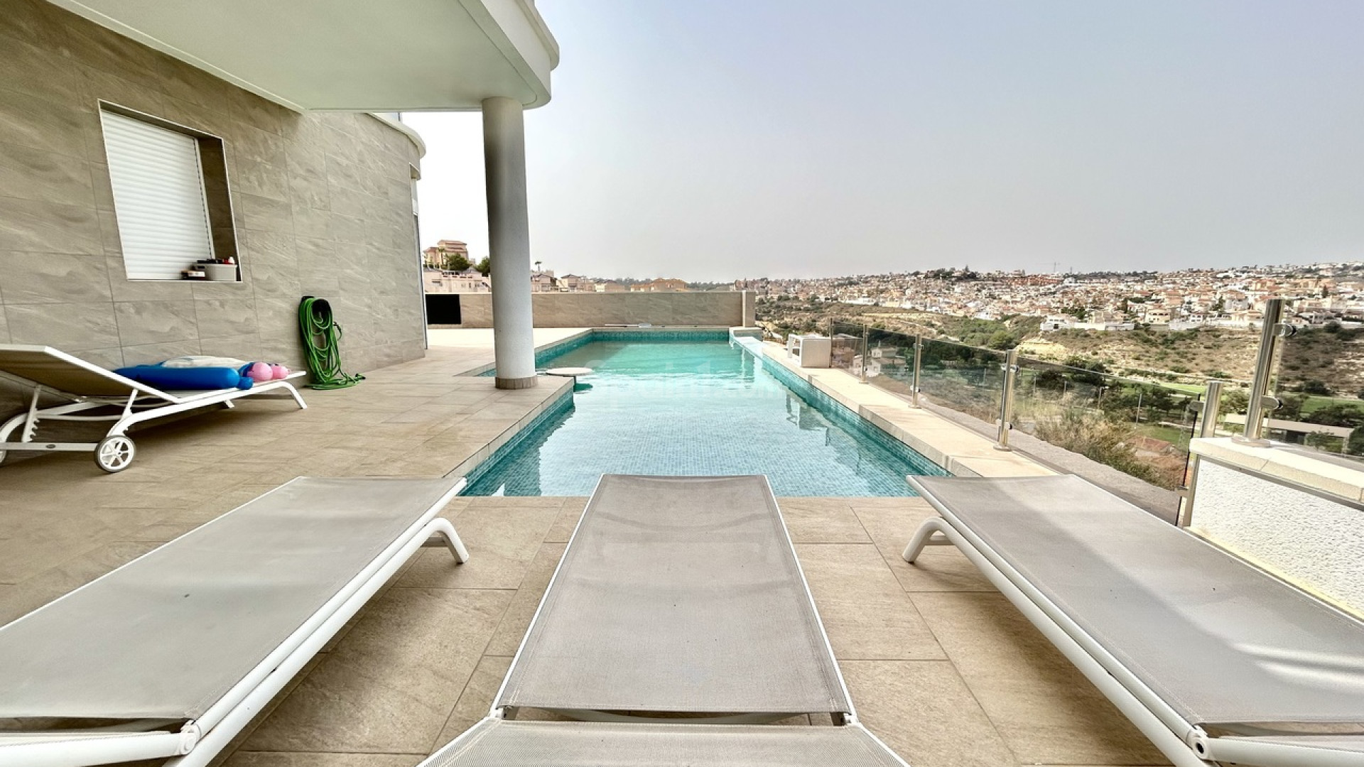 Resale - Villa -
Ciudad Quesada - Cuidad Quesada
