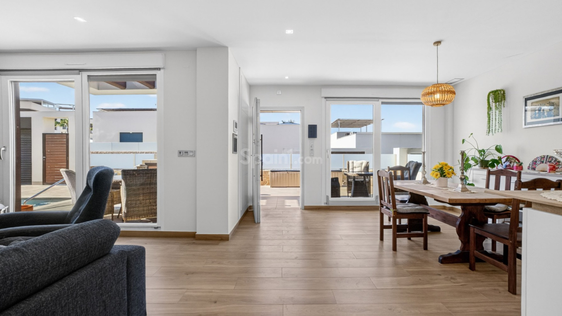 Resale - Villa -
Ciudad Quesada/Rojales - Alicante