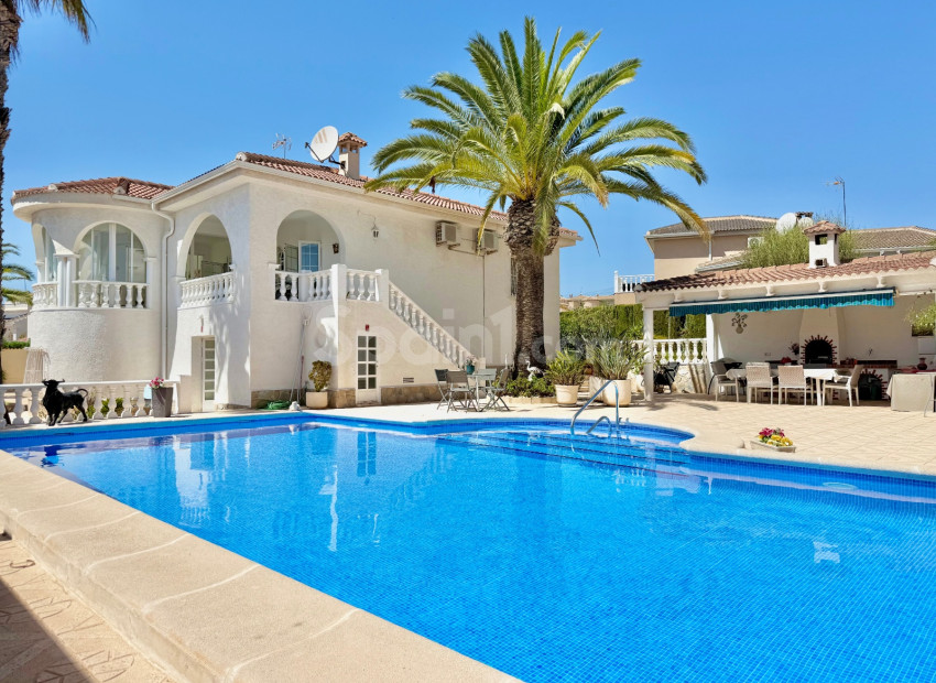 Resale - Villa -
Ciudad Quesada/Rojales - Centro de la Ciudad Quesada