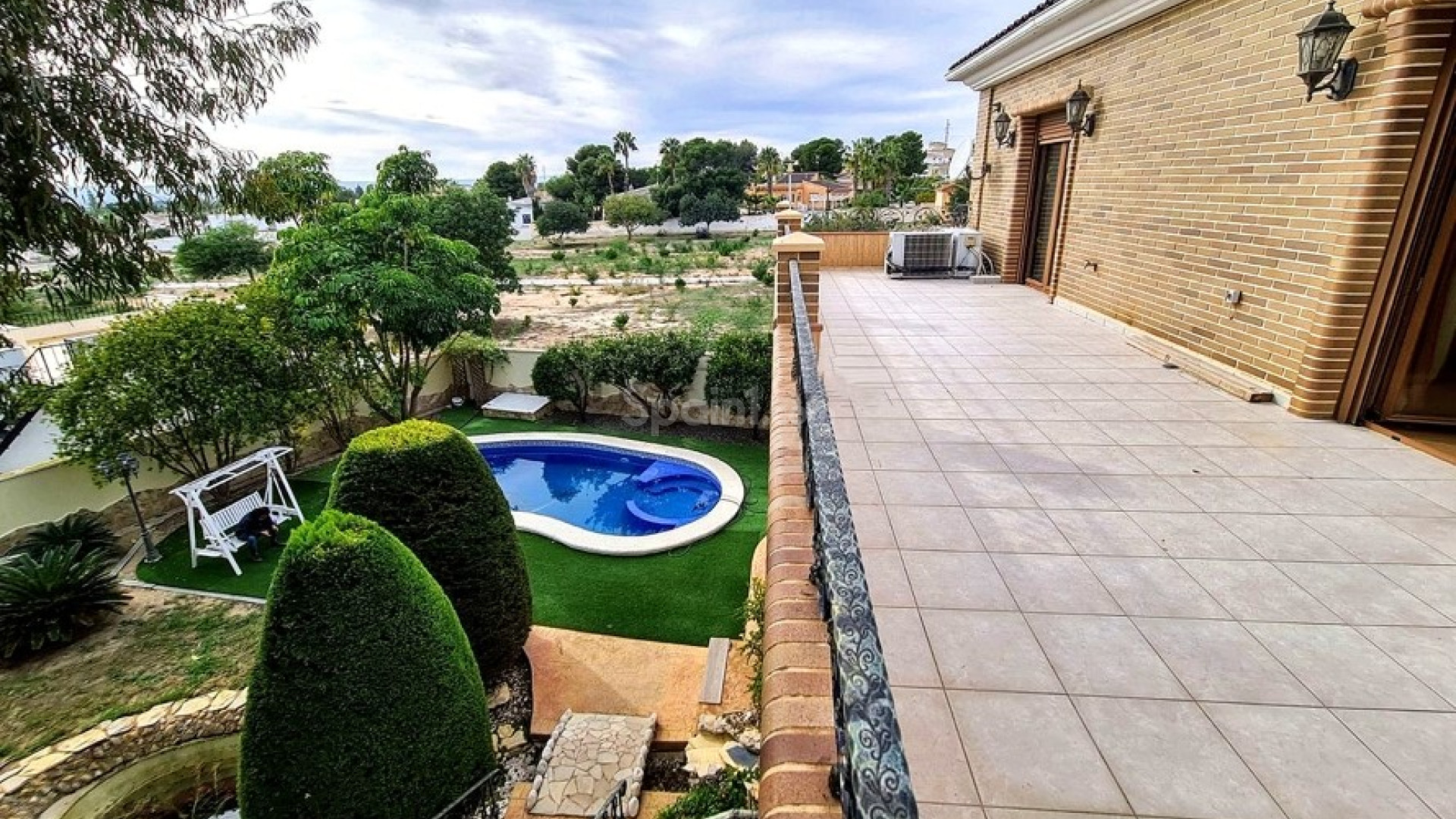 Resale - Villa -
Ciudad Quesada