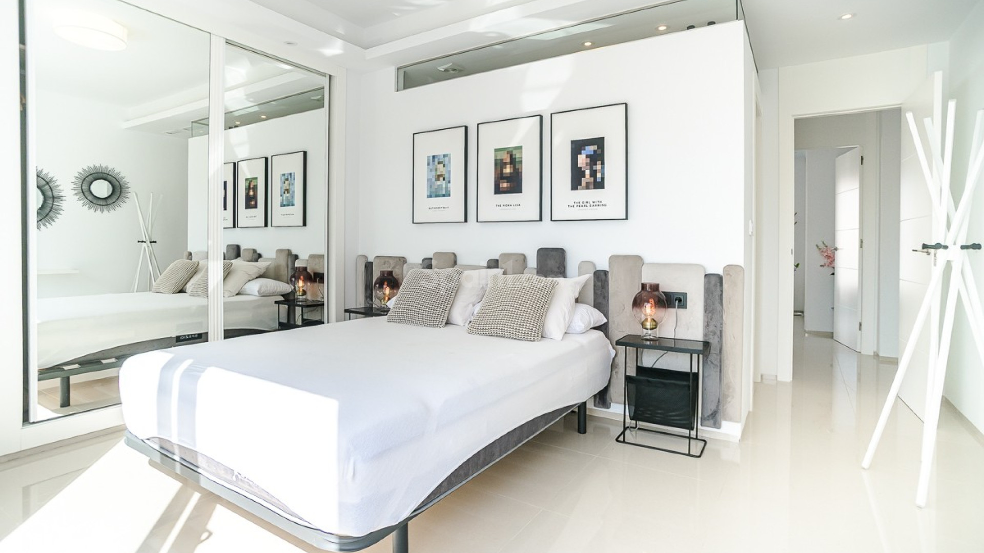 Resale - Villa -
CIUDAD QUESADA