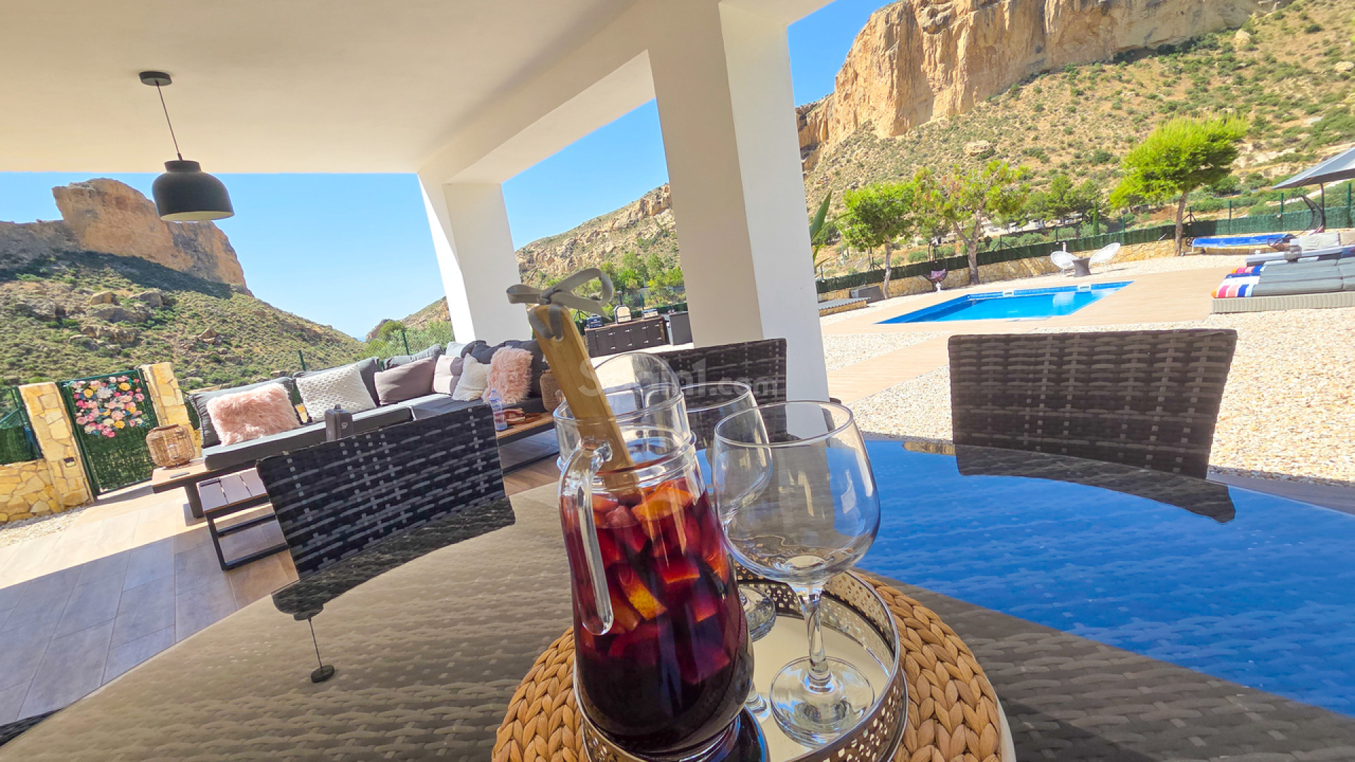 Resale - Villa -
Crevillent