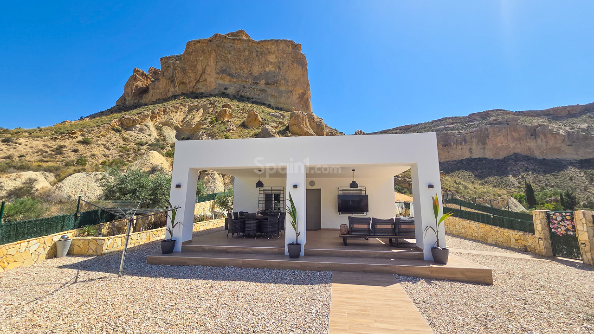 Resale - Villa -
Crevillent