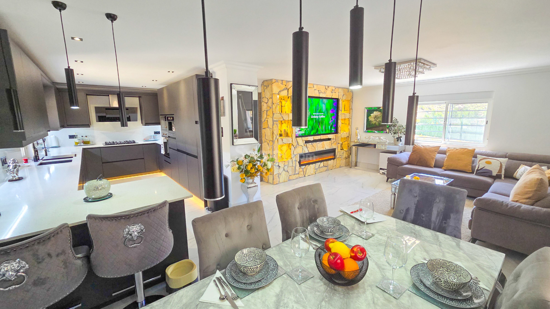 Resale - Villa -
Crevillent