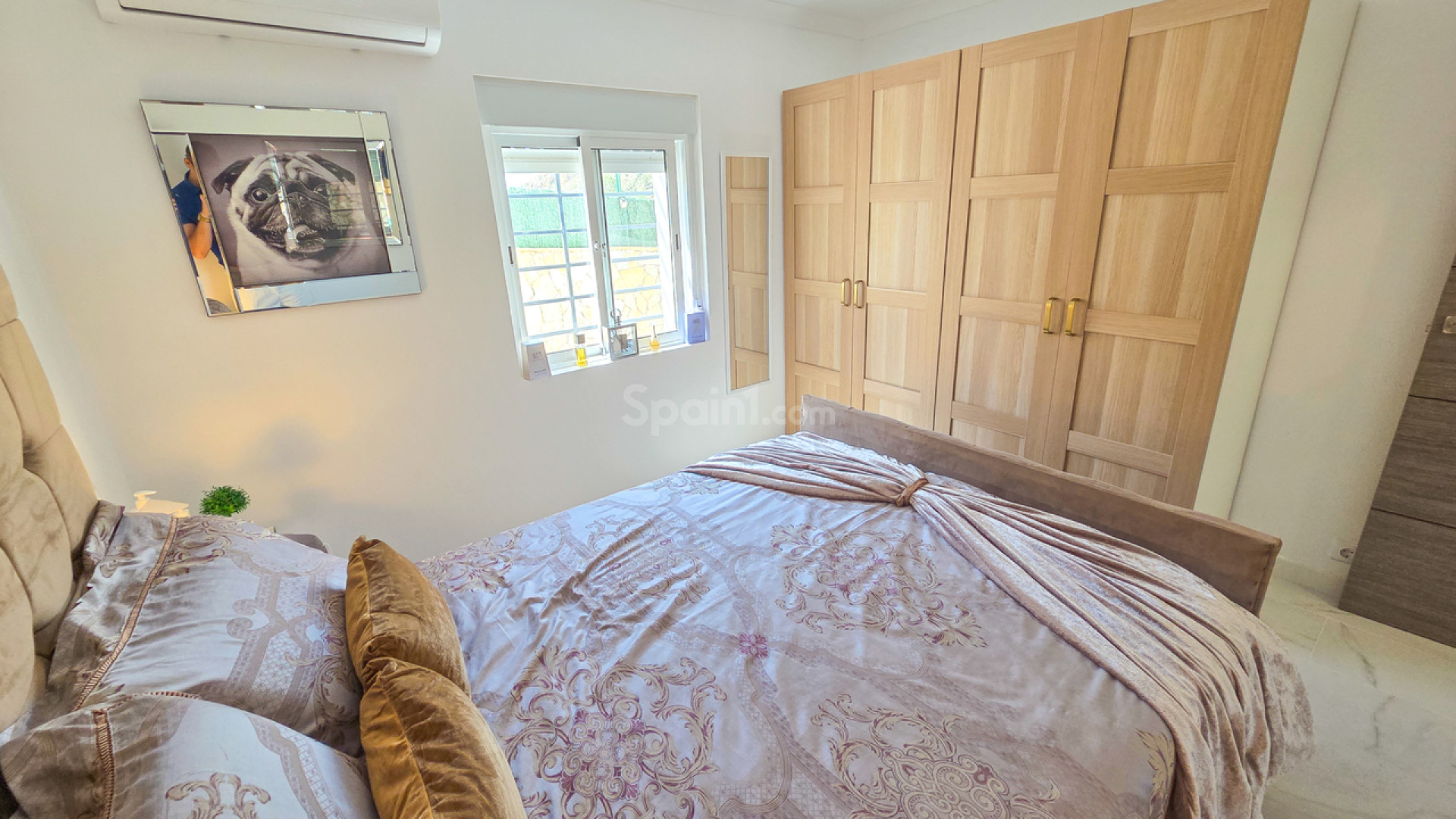 Resale - Villa -
Crevillent