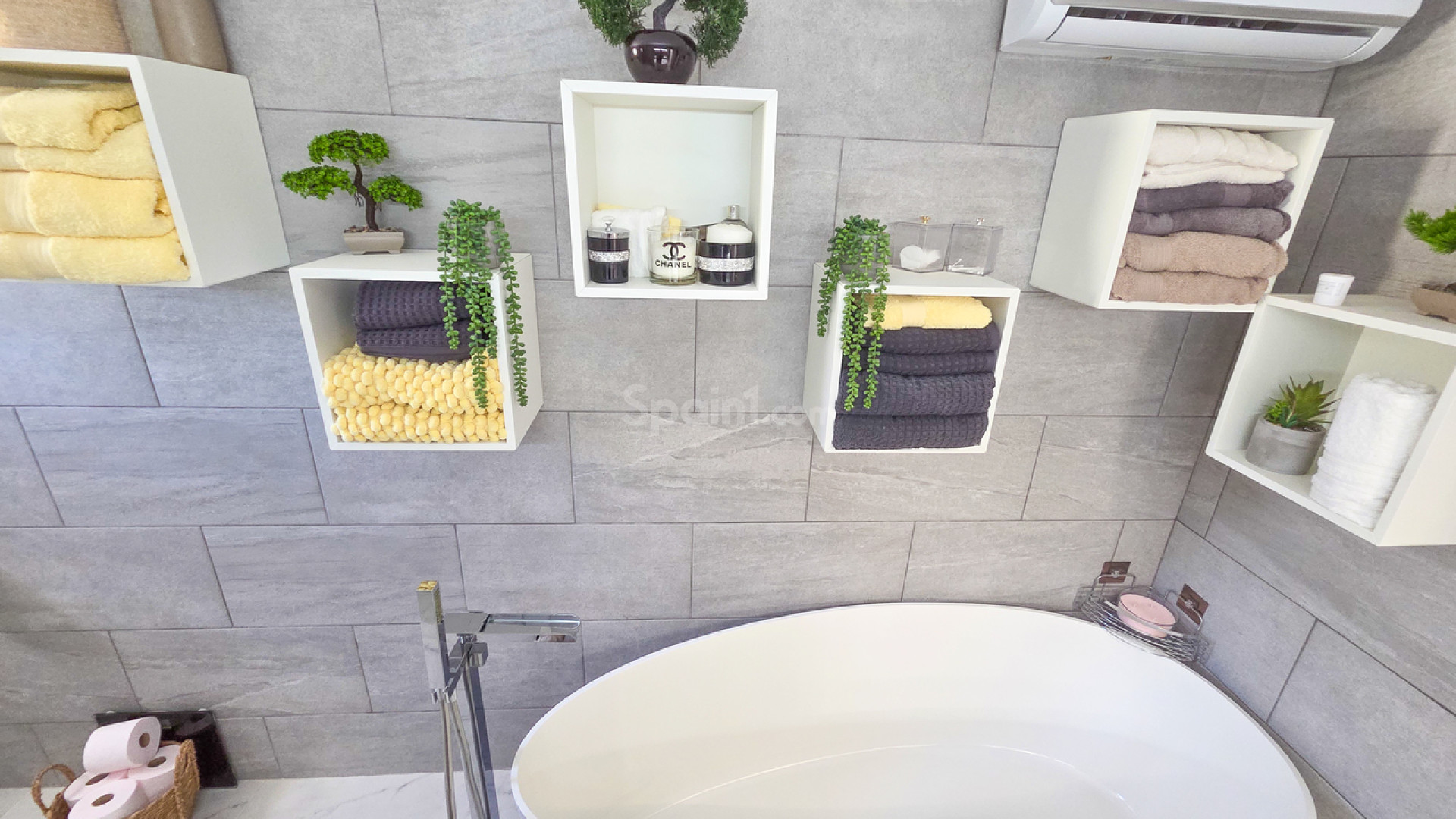 Resale - Villa -
Crevillent