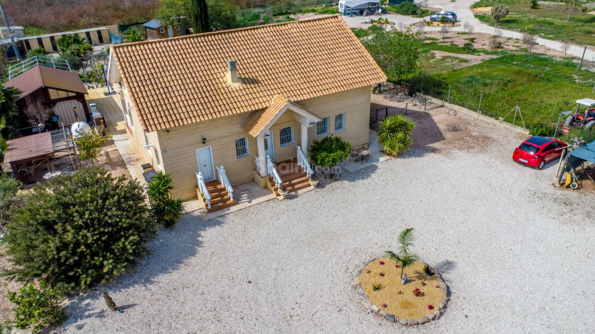 Resale - Villa -
Crevillente