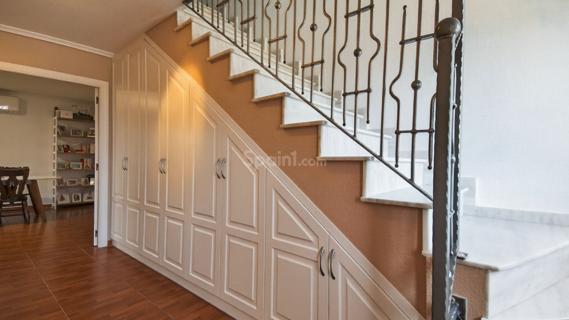 Resale - Villa -
Crevillente