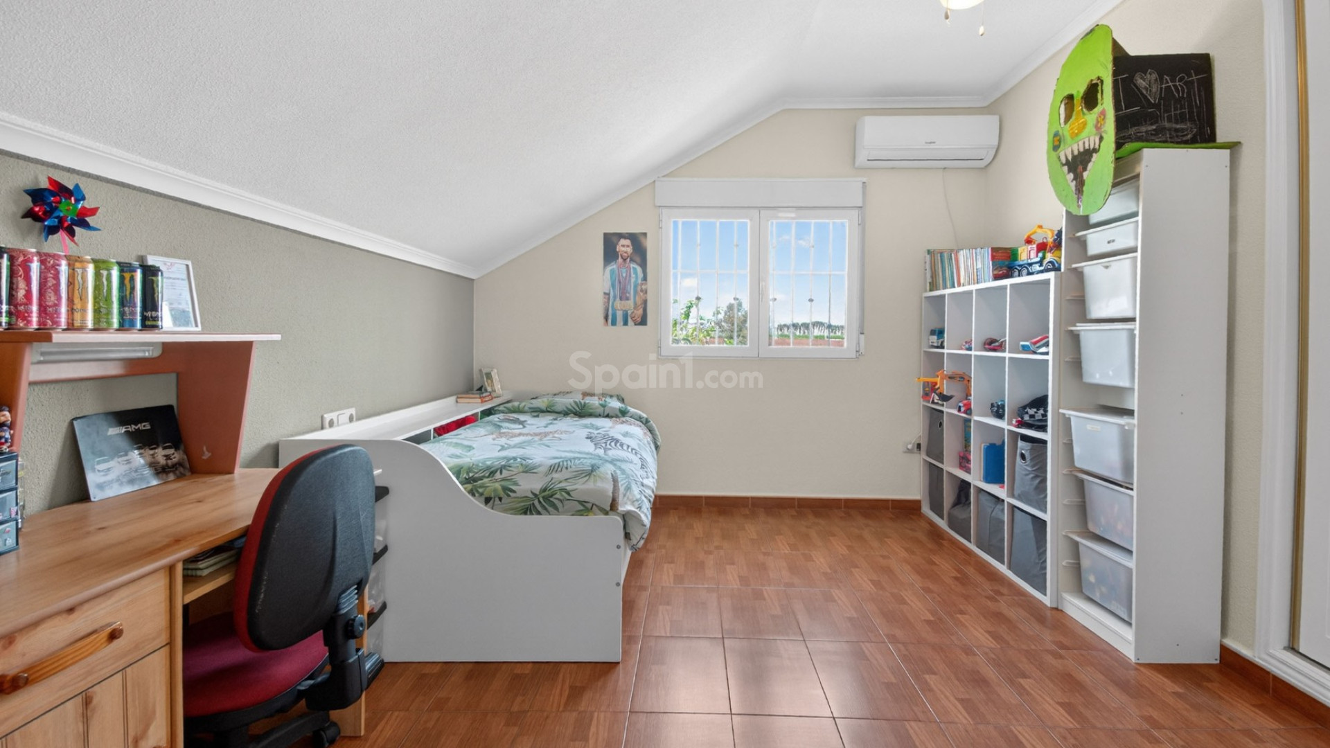 Resale - Villa -
Crevillente