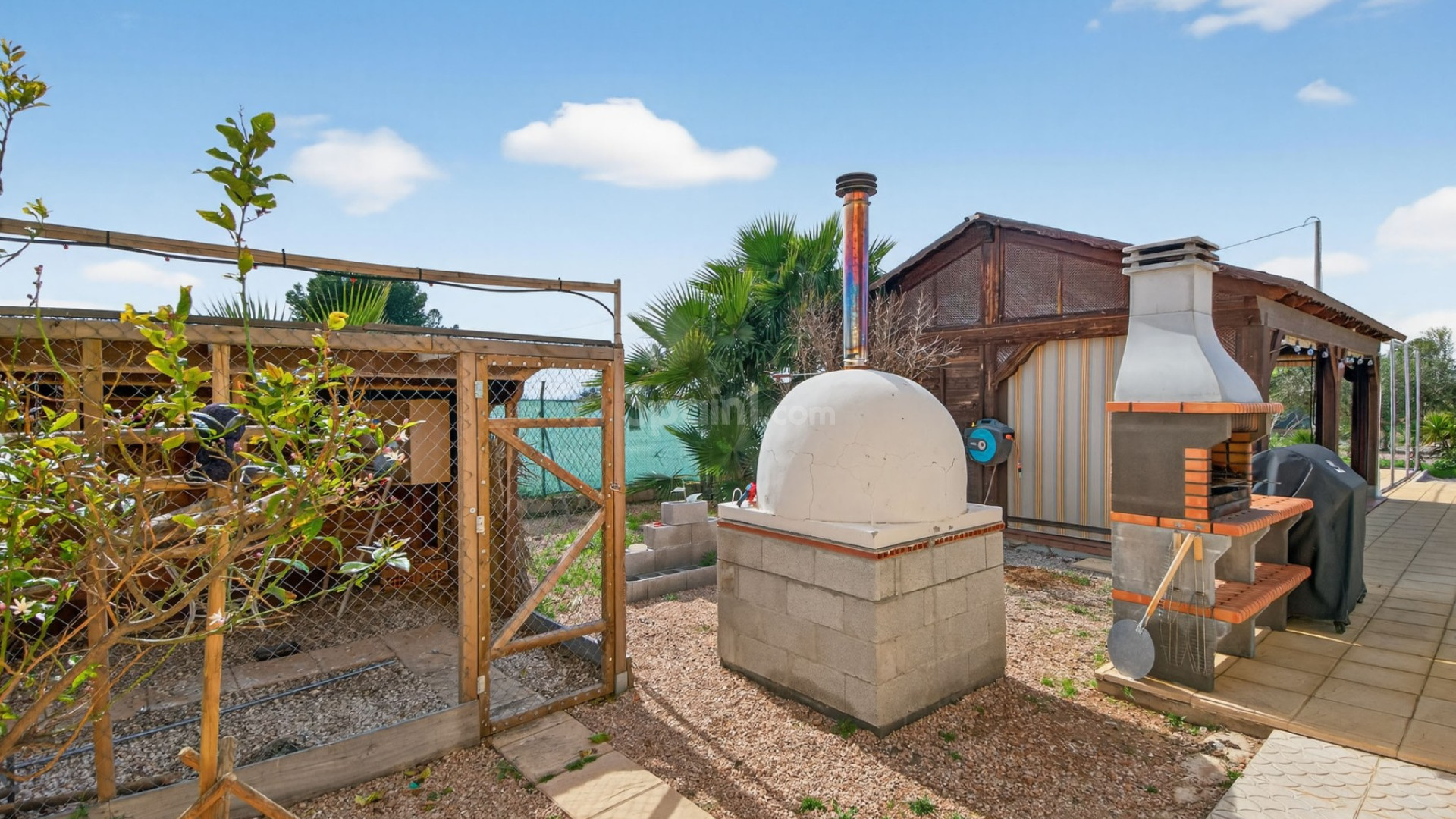 Resale - Villa -
Crevillente