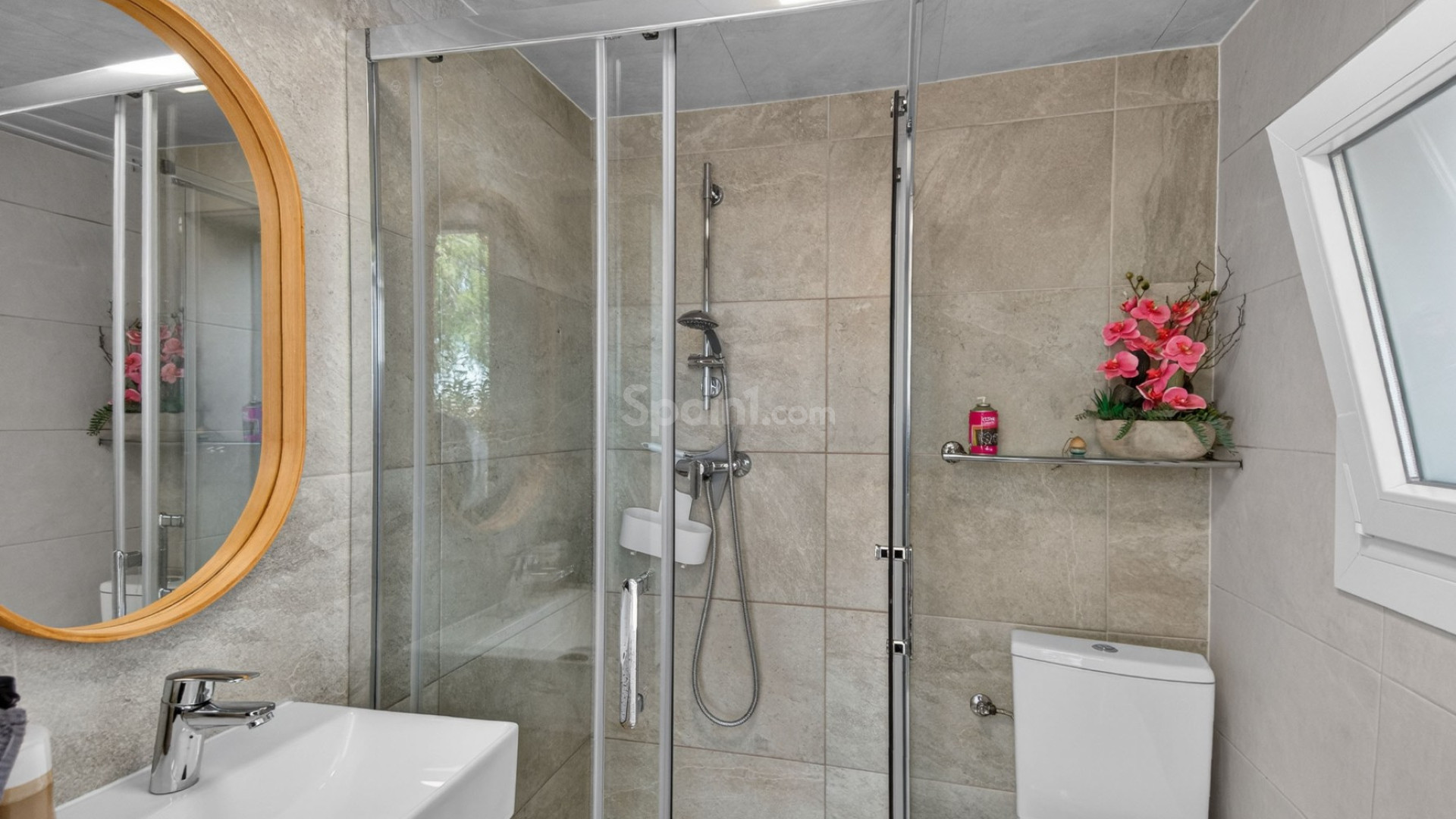 Resale - Villa -
Crevillente