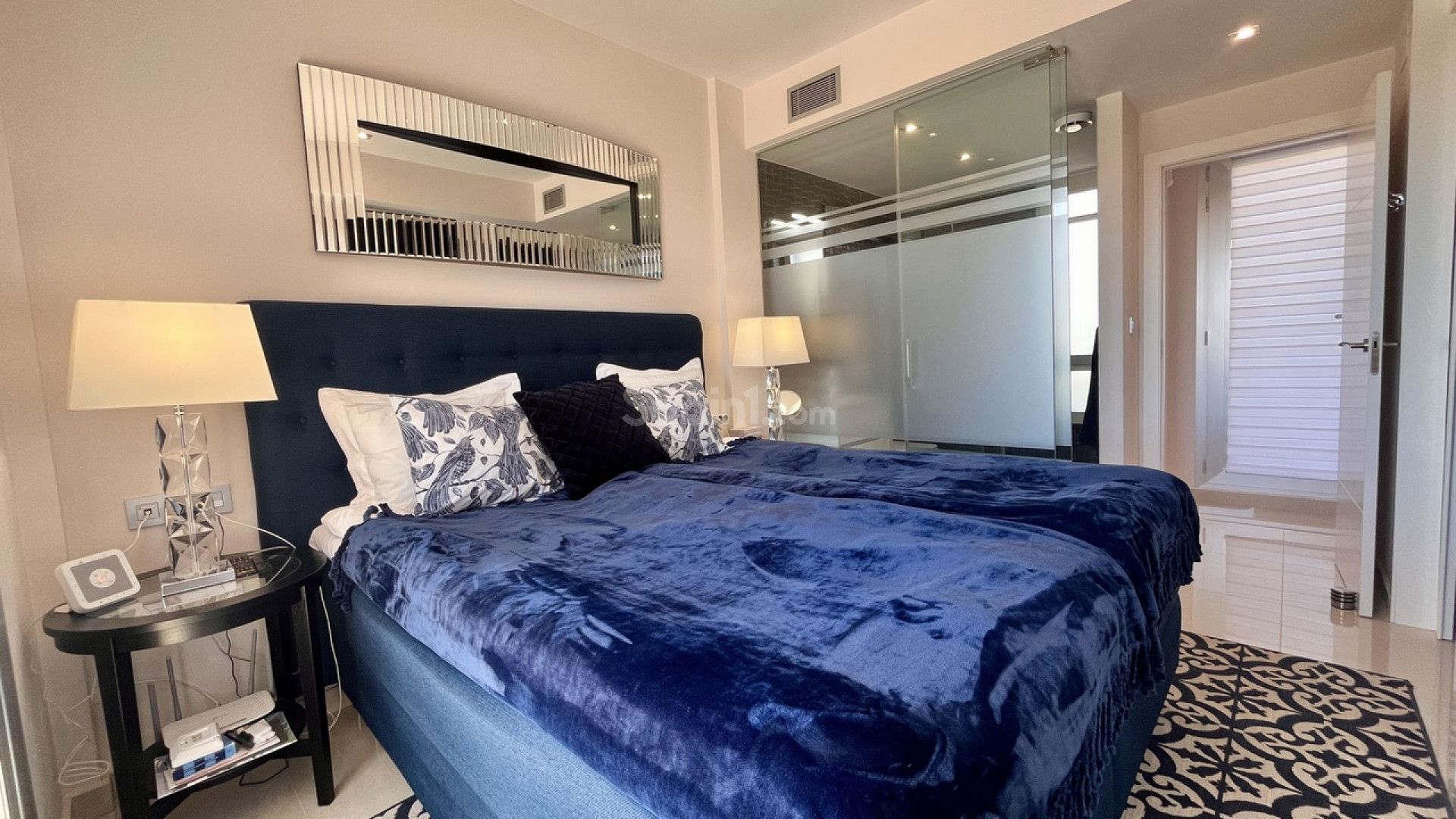 Resale - Villa -
Dehesa de Campoamor - Campoamor