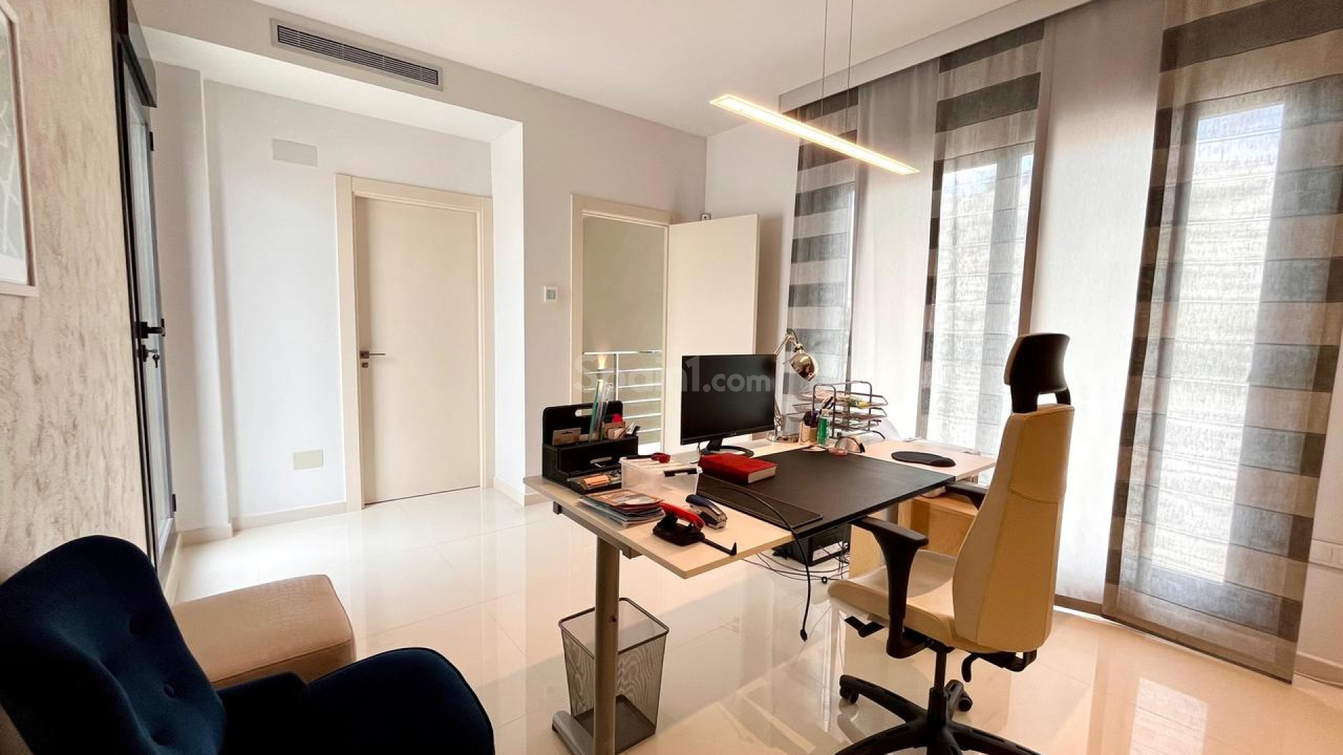 Resale - Villa -
Dehesa de Campoamor - Campoamor