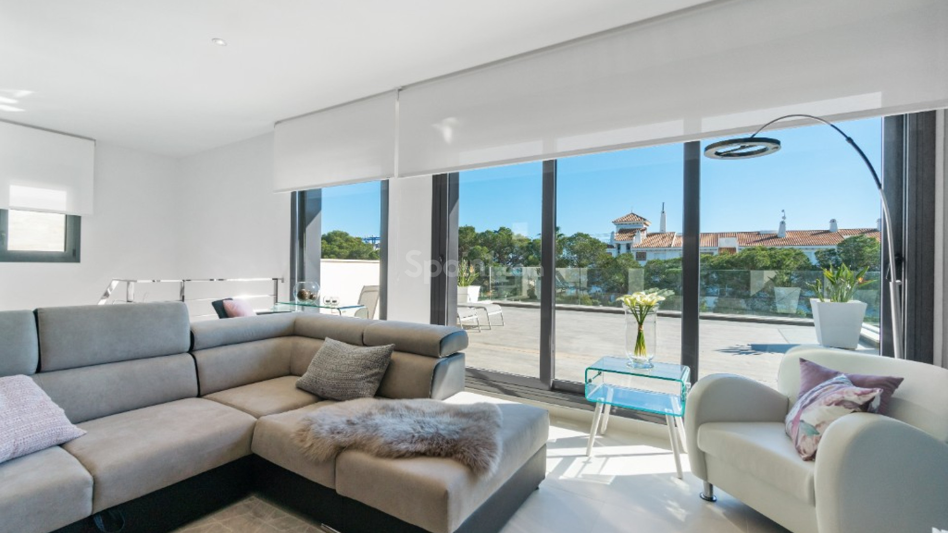 Resale - Villa -
Dehesa de Campoamor - Campoamor