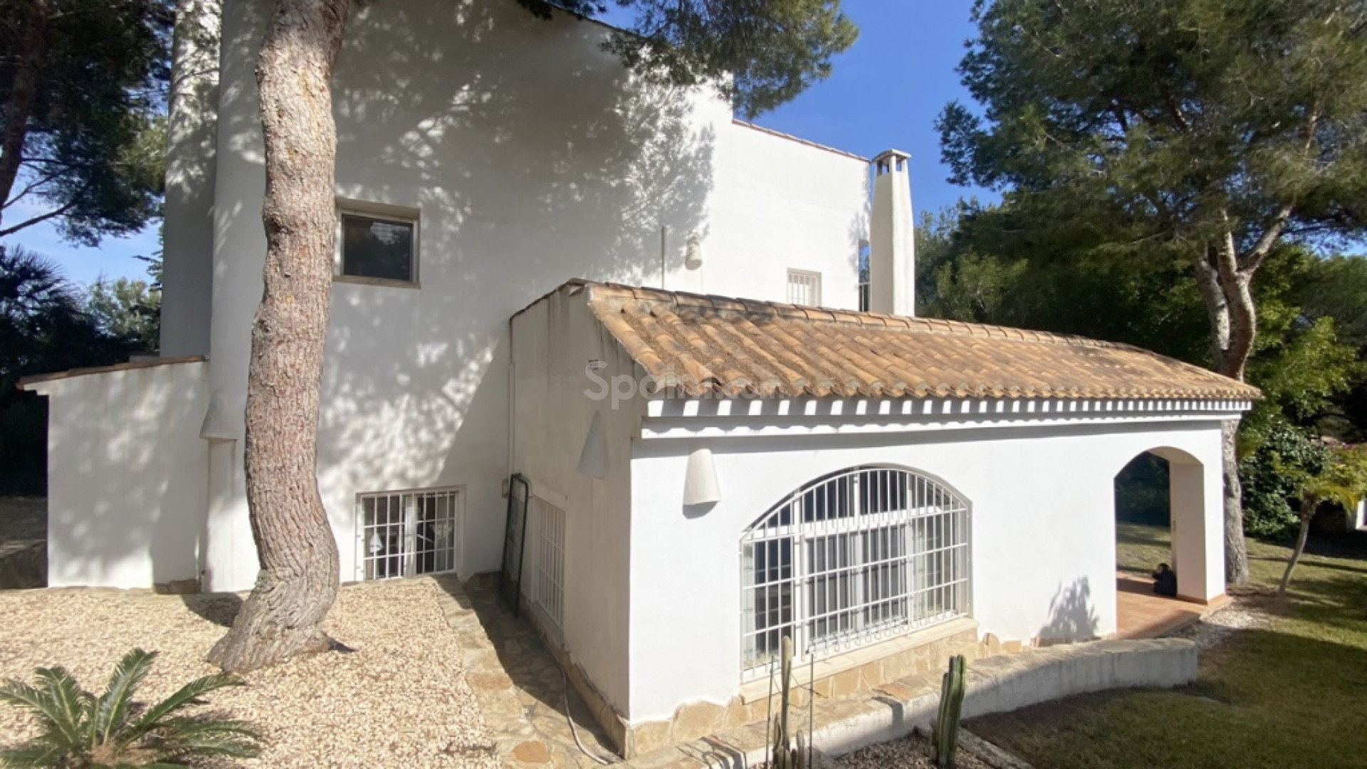 Resale - Villa -
Dehesa de Campoamor - Campoamor