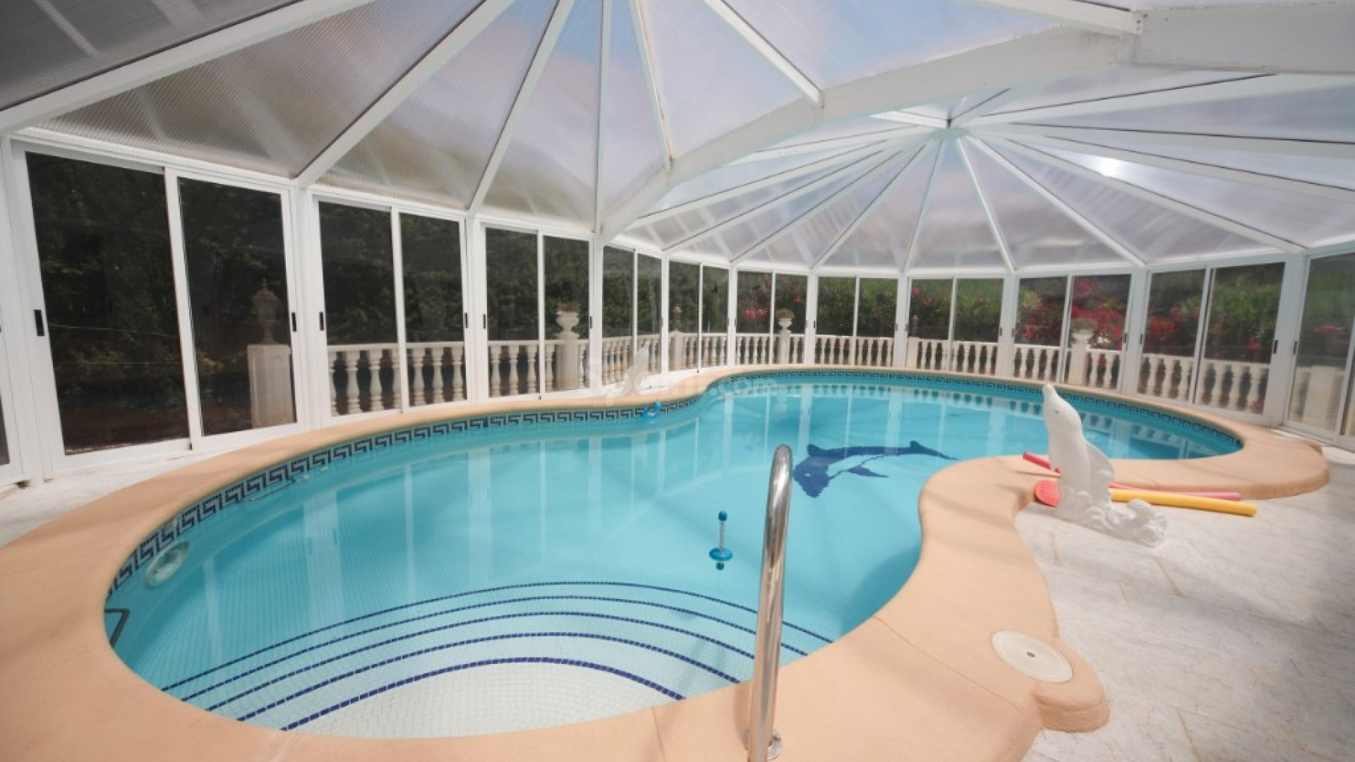 Resale - Villa -
Dehesa de Campoamor - Campoamor