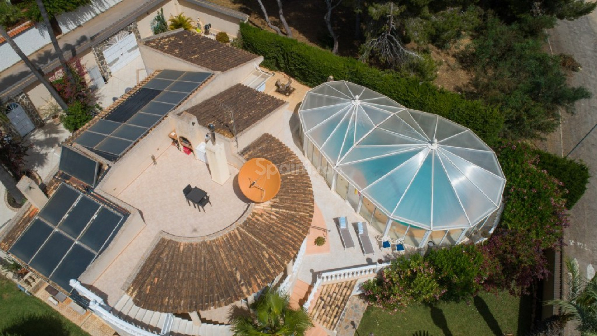 Resale - Villa -
Dehesa de Campoamor - Campoamor