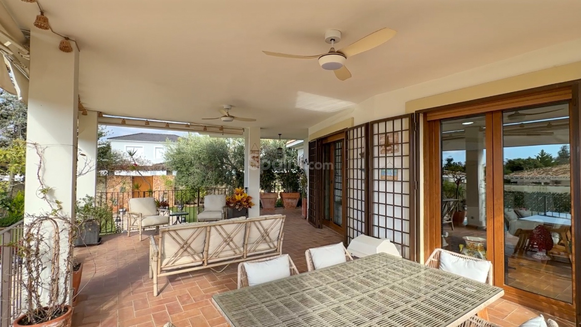 Resale - Villa -
Dehesa de Campoamor - Campoamor