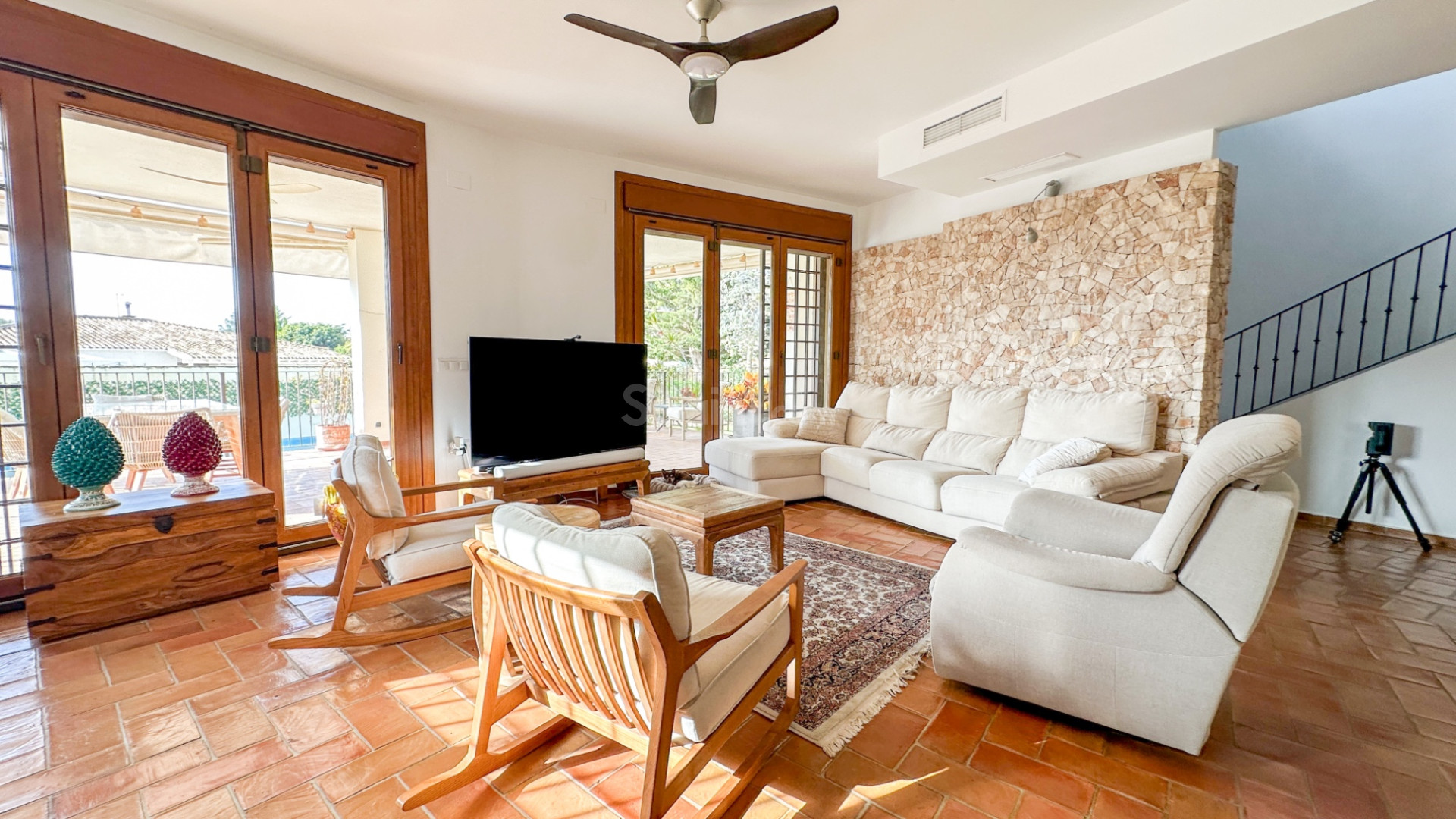 Resale - Villa -
Dehesa de Campoamor - Campoamor