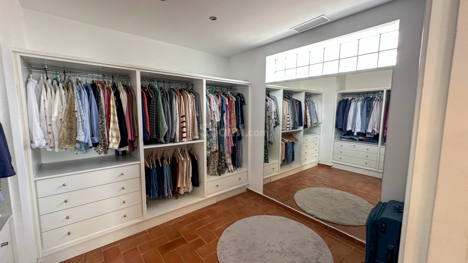 Resale - Villa -
Dehesa de Campoamor - Campoamor