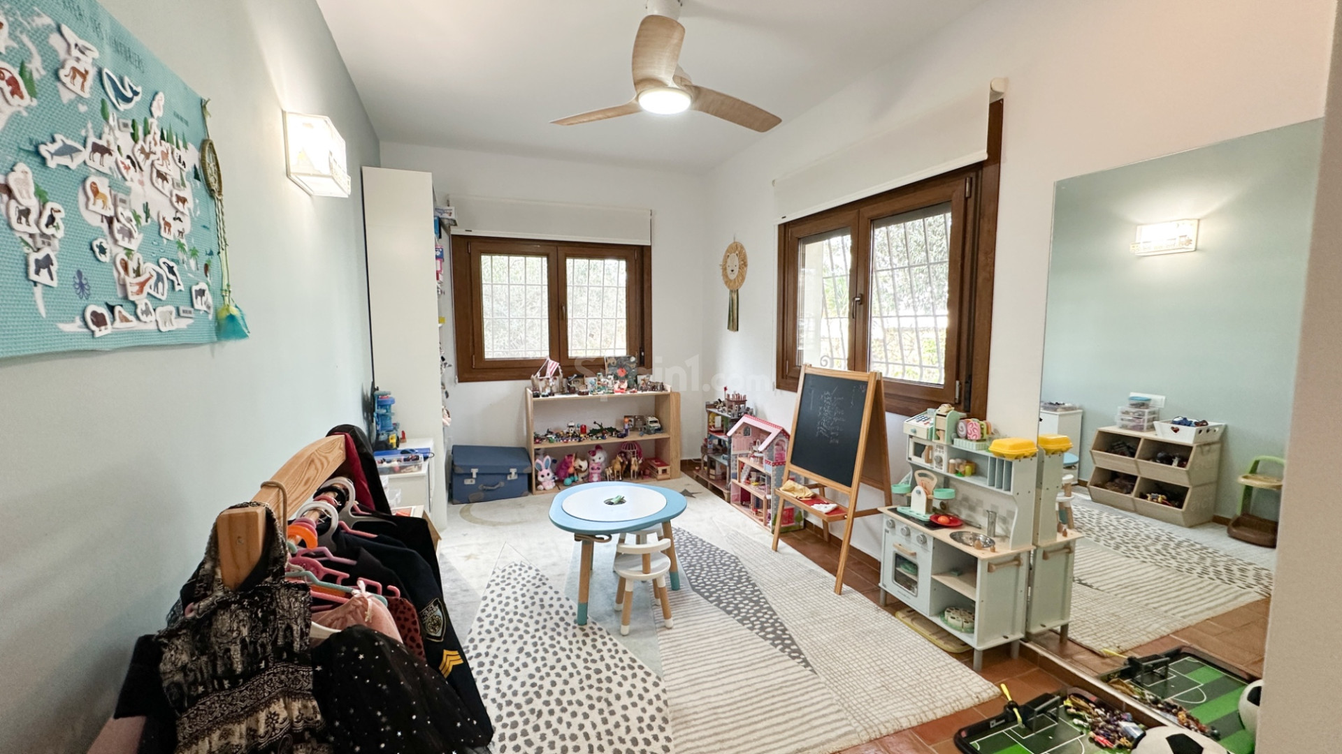 Resale - Villa -
Dehesa de Campoamor - Campoamor