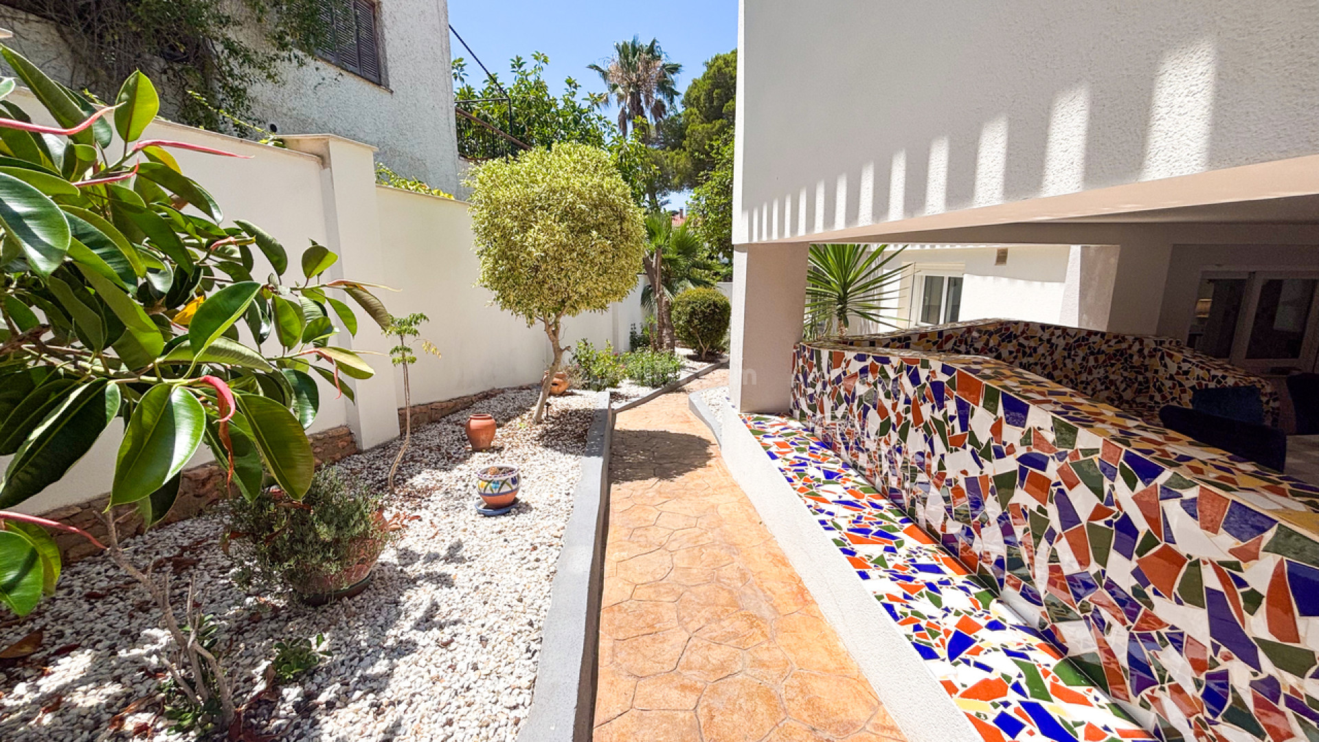 Resale - Villa -
Dehesa de Campoamor - Campoamor