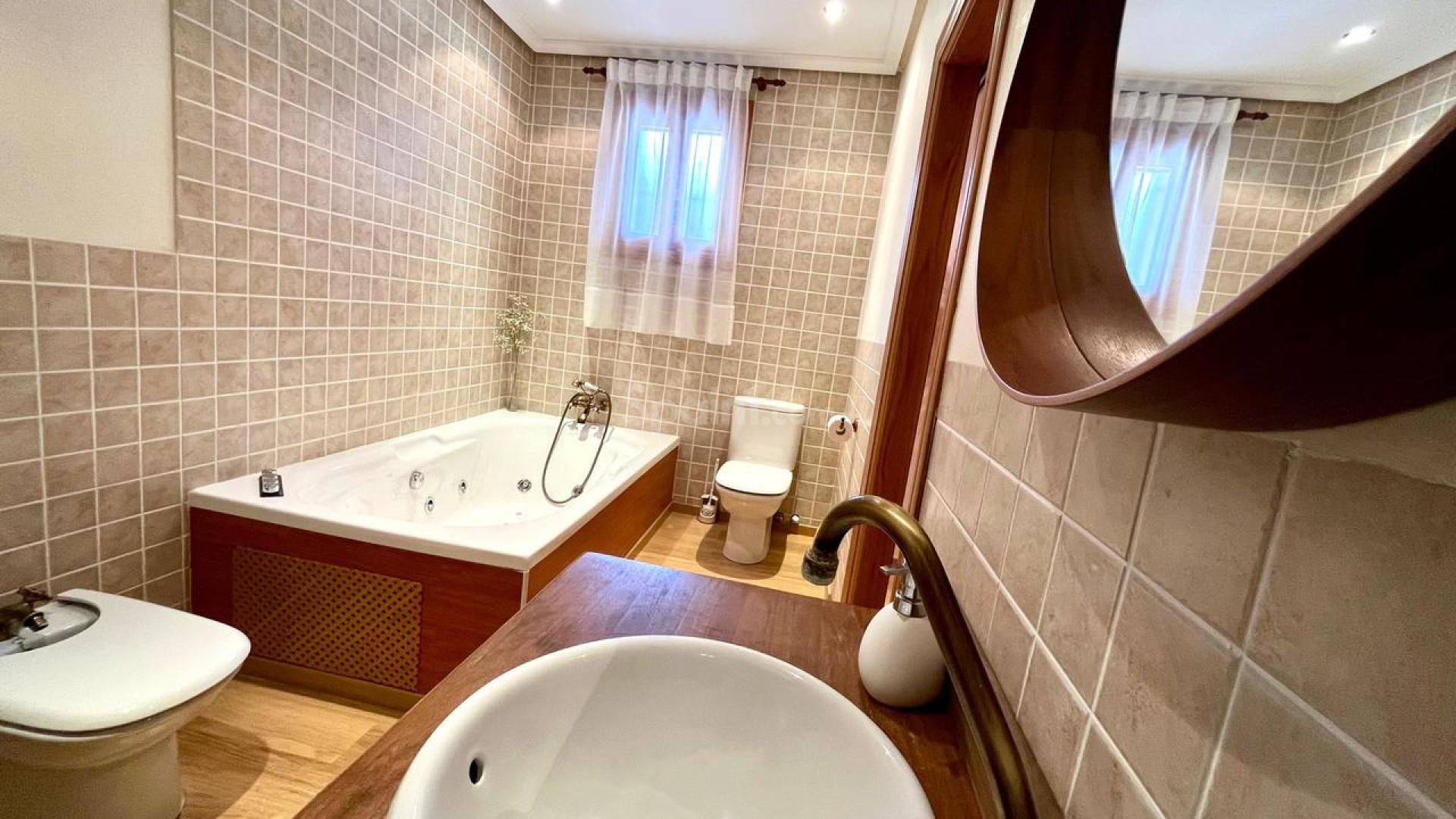 Resale - Villa -
El Esparragal