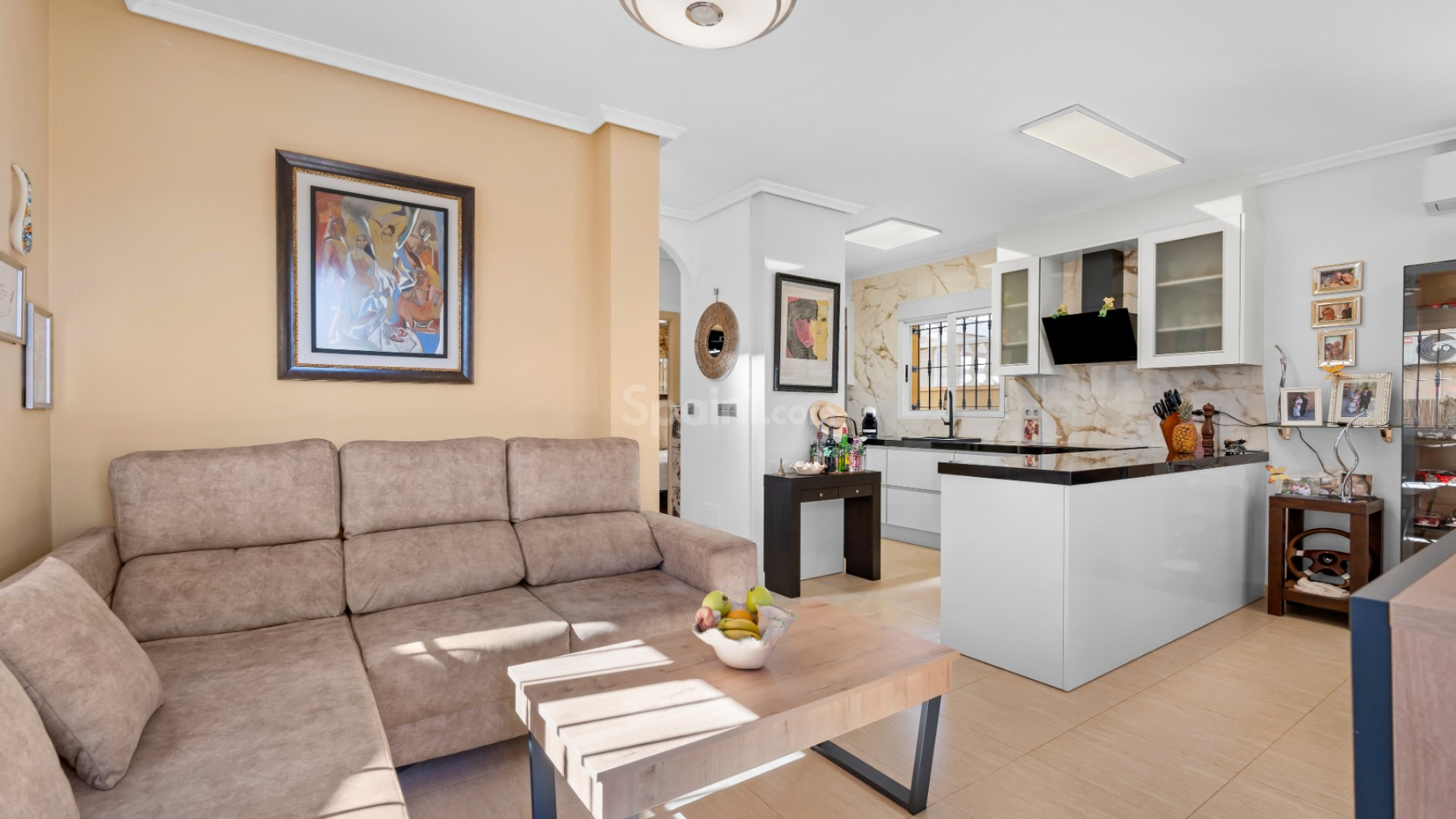 Resale - Villa -
El Raso