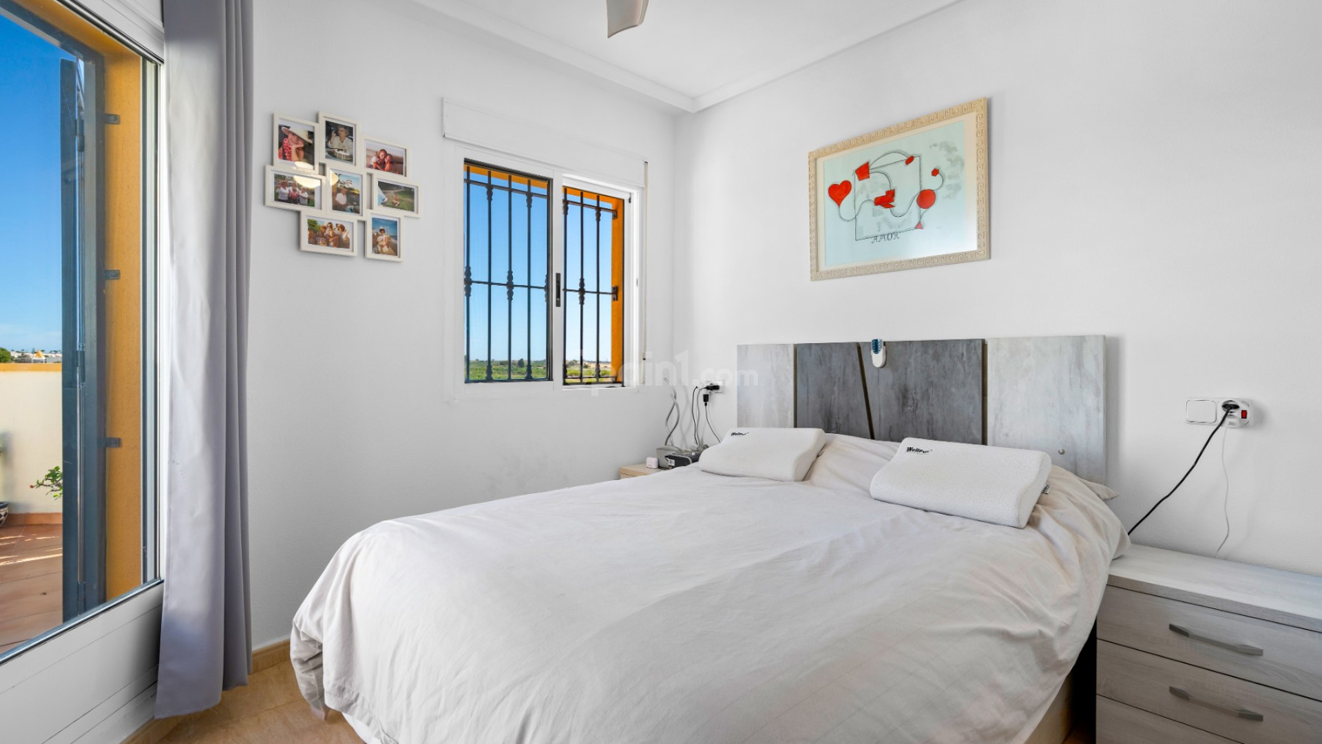 Resale - Villa -
El Raso