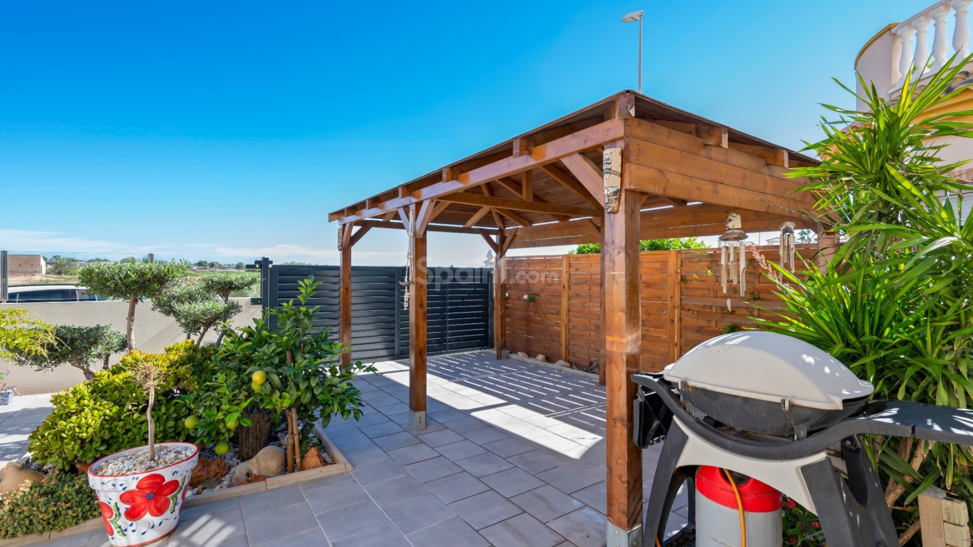 Resale - Villa -
El Raso