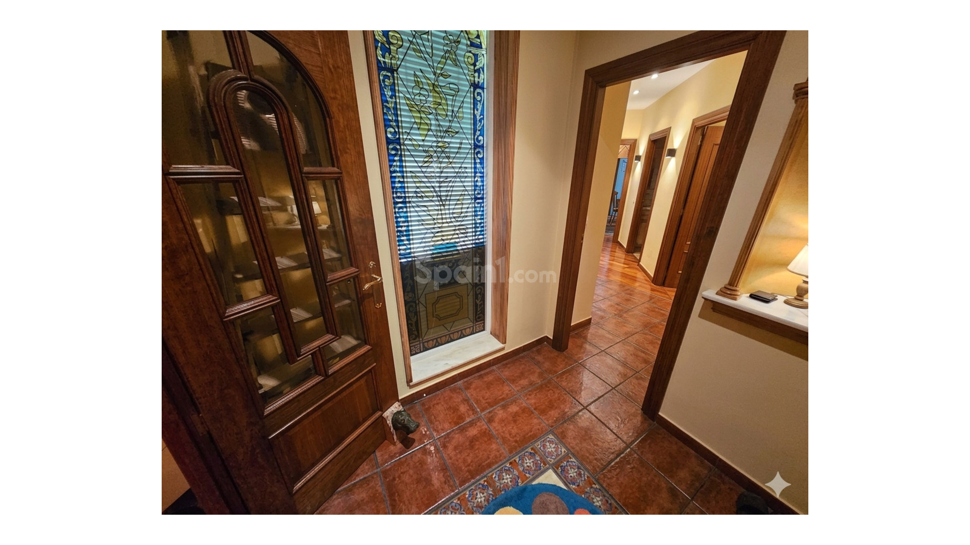 Resale - Villa -
Elche